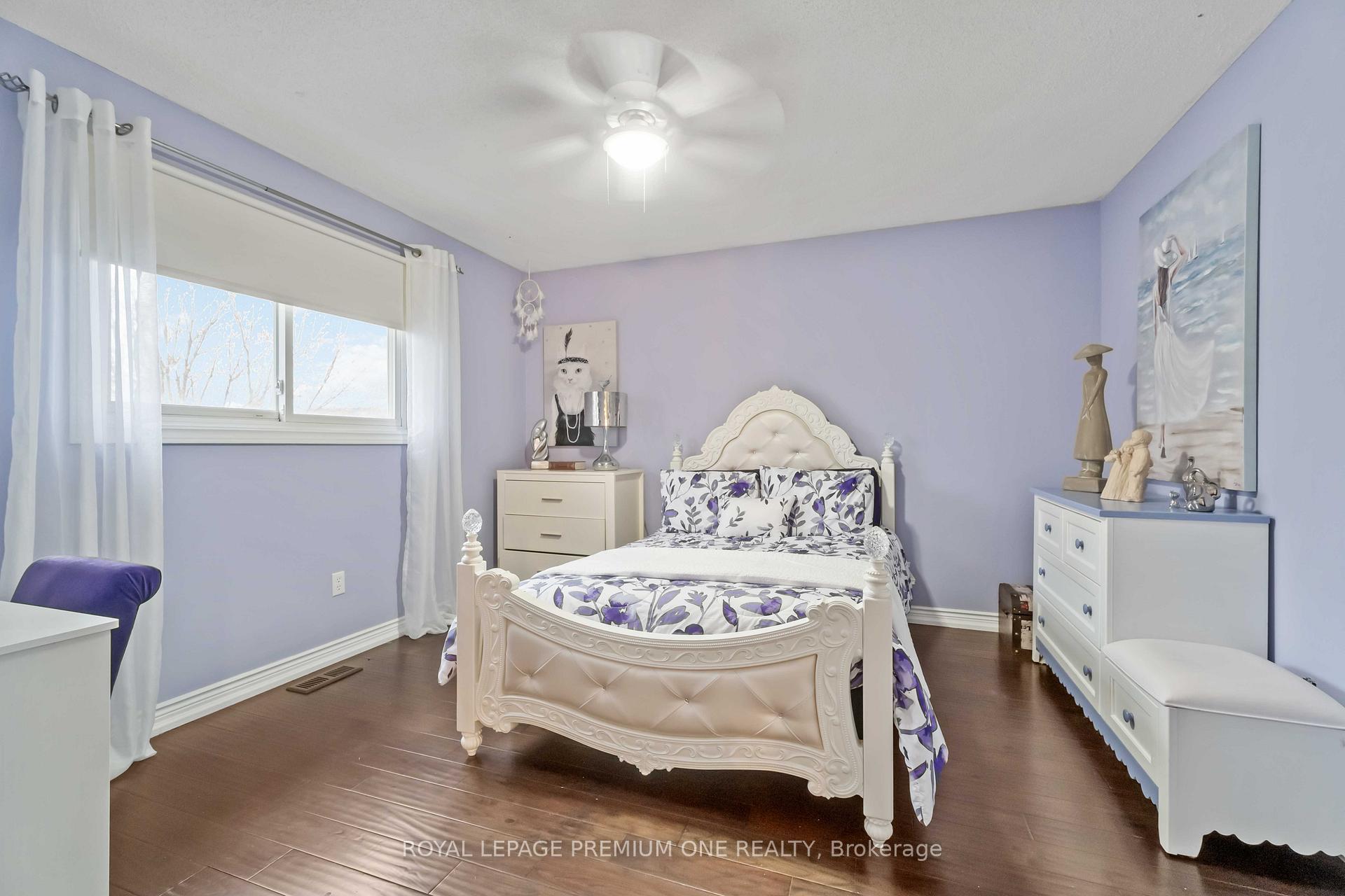 Photo 21 of 27 Sumner Crescent N, Grimsby, Grimsby Beach — HOMEH