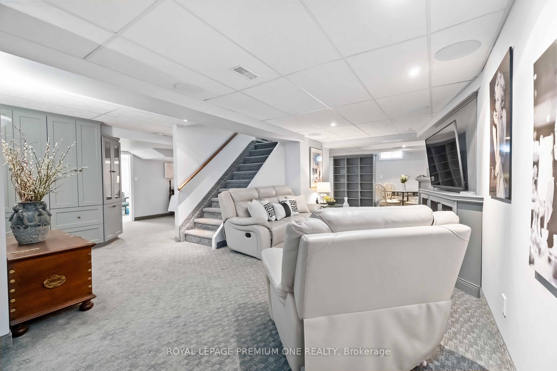Photo 23 of 27 Sumner Crescent N, Grimsby, Grimsby Beach — HOMEH
