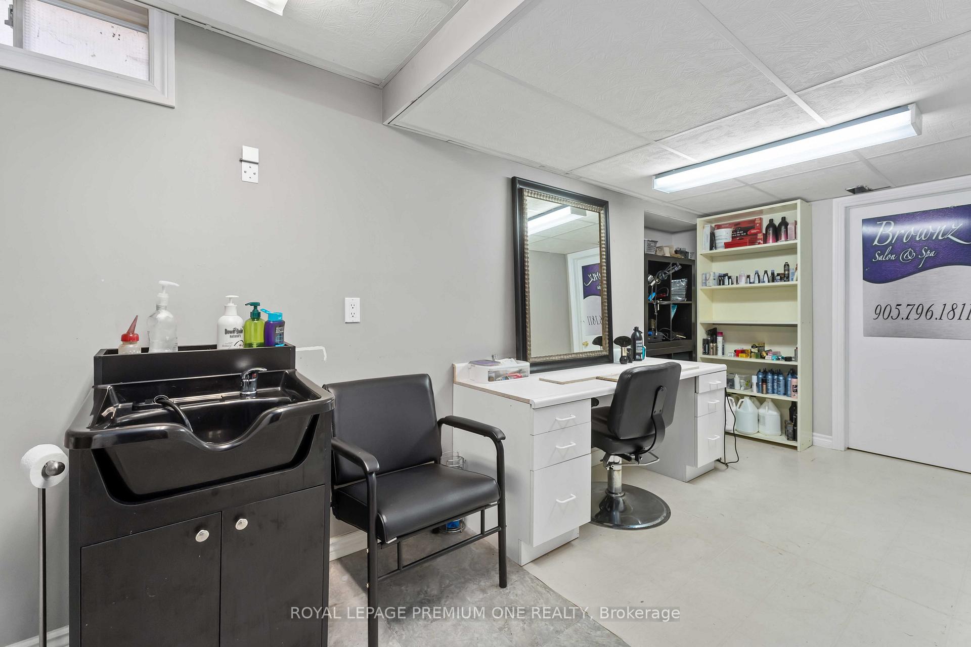 Photo 28 of 27 Sumner Crescent N, Grimsby, Grimsby Beach — HOMEH