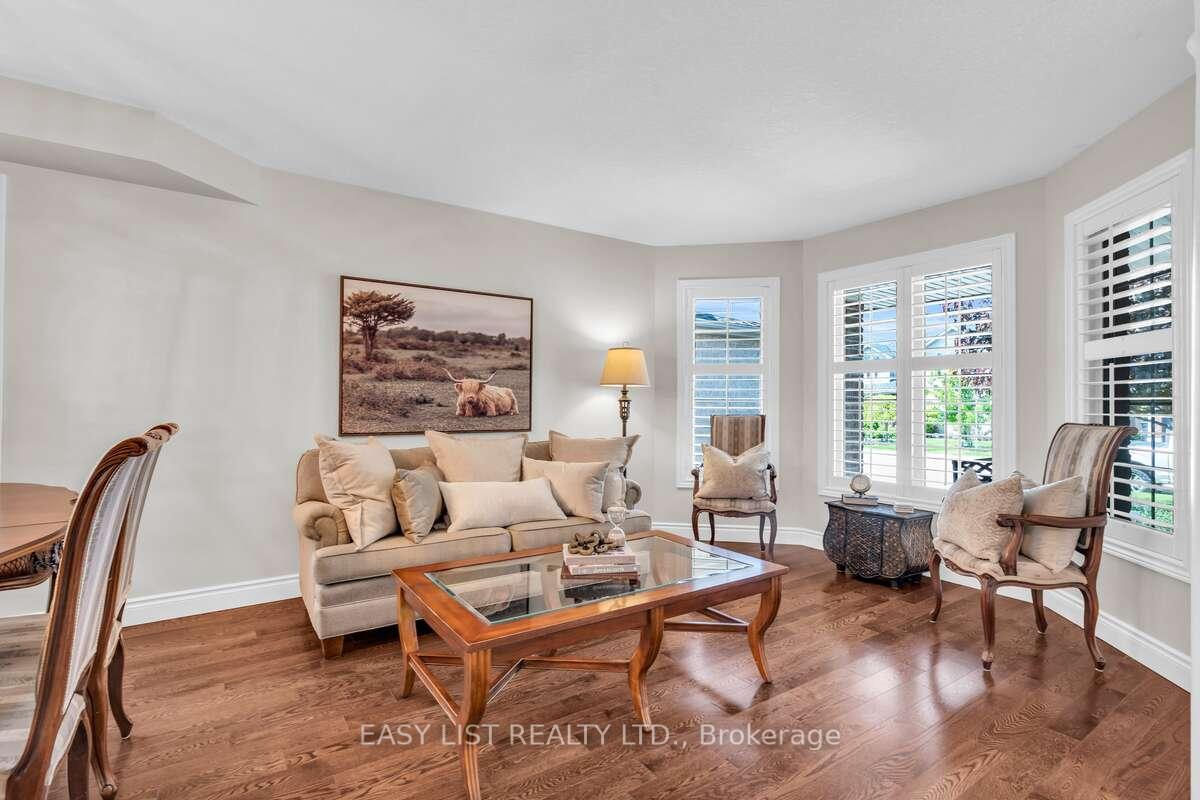 Photo 6 of 53 Grey Oak Drive, Guelph, Pineridge/Westminster Woods — HOMEH