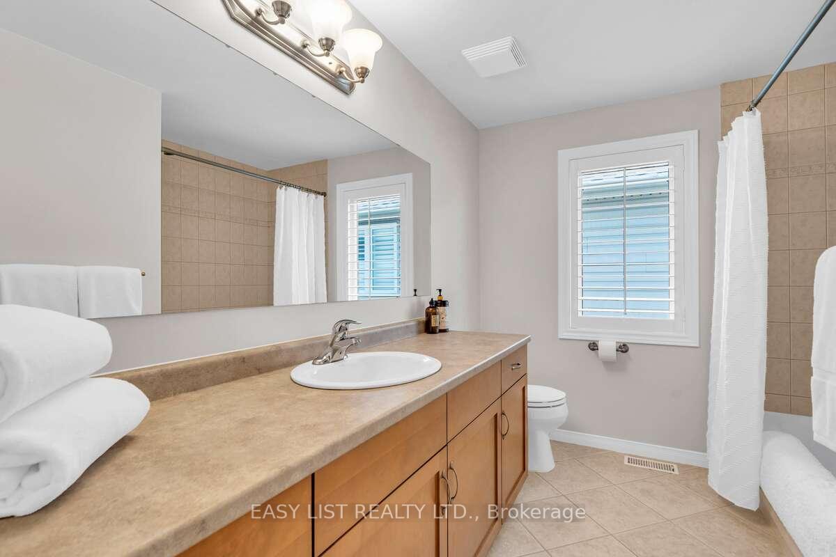 Photo 27 of 53 Grey Oak Drive, Guelph, Pineridge/Westminster Woods — HOMEH