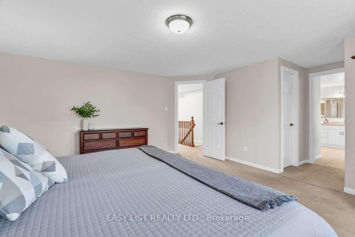 Photo 30 of 53 Grey Oak Drive, Guelph, Pineridge/Westminster Woods — HOMEH