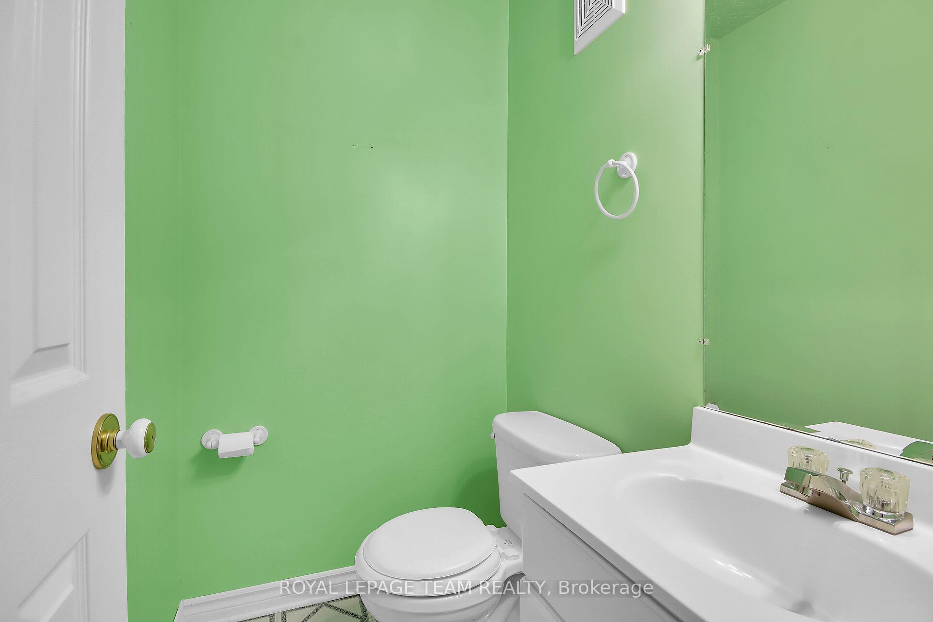 Photo 29 of 1798 Manotick Station Road, Ottawa, Greely — HOMEH