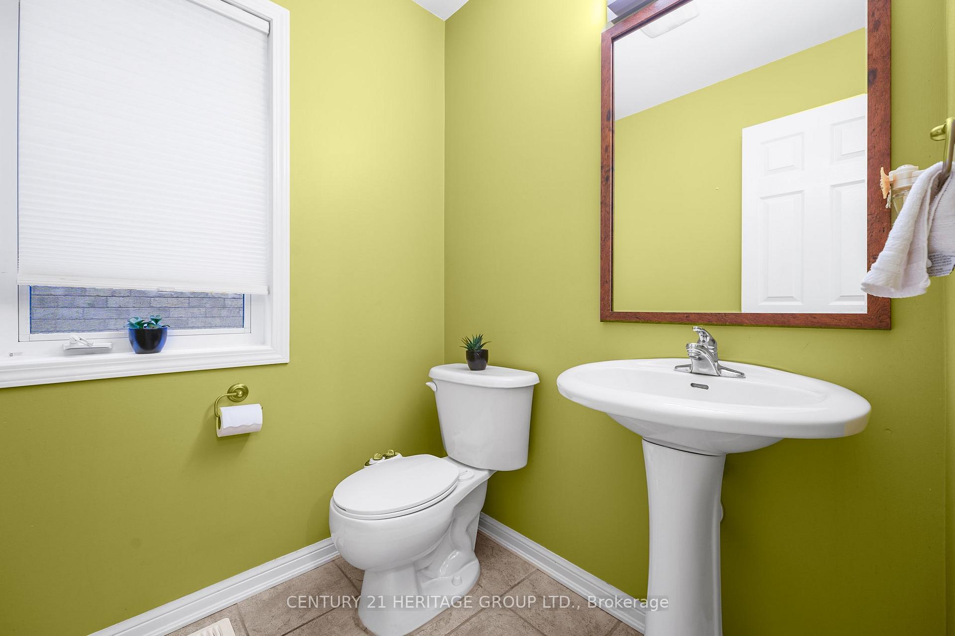 Photo 15 of 895 Bessy Trail, Milton, Coates — HOMEH