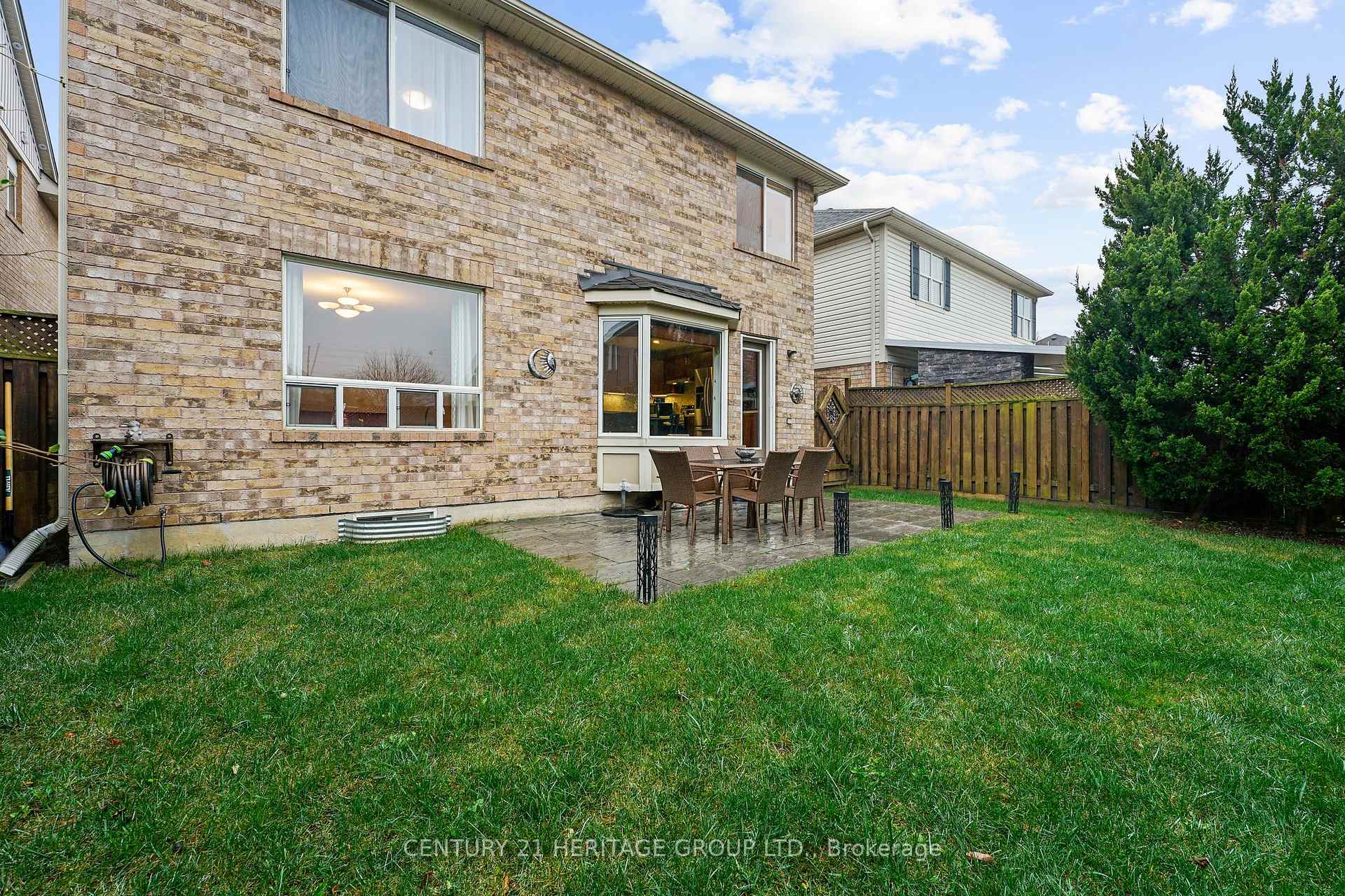 Photo 34 of 895 Bessy Trail, Milton, Coates — HOMEH