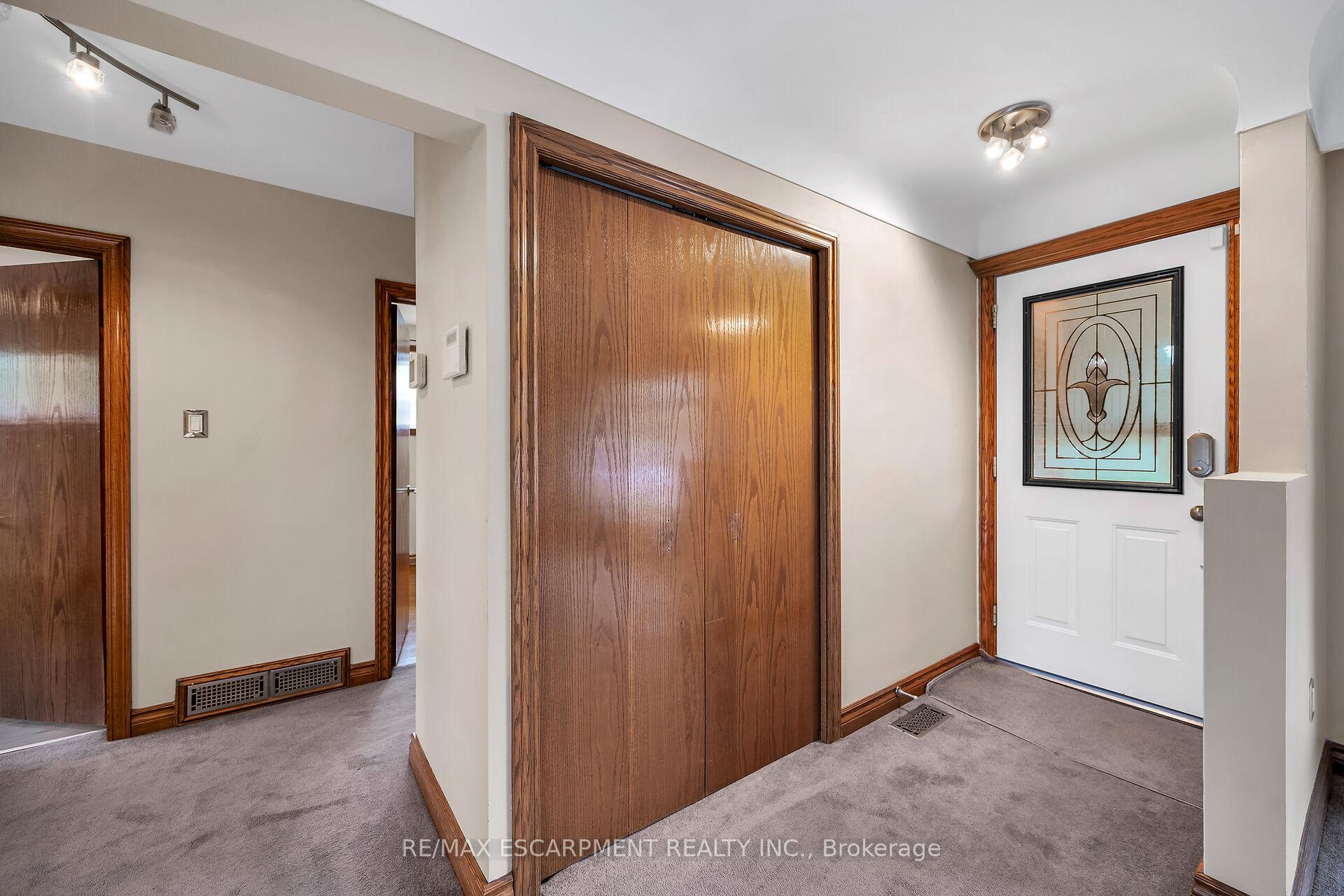 Photo 11 of 85 East 45th Street, Hamilton, Sunninghill — HOMEH