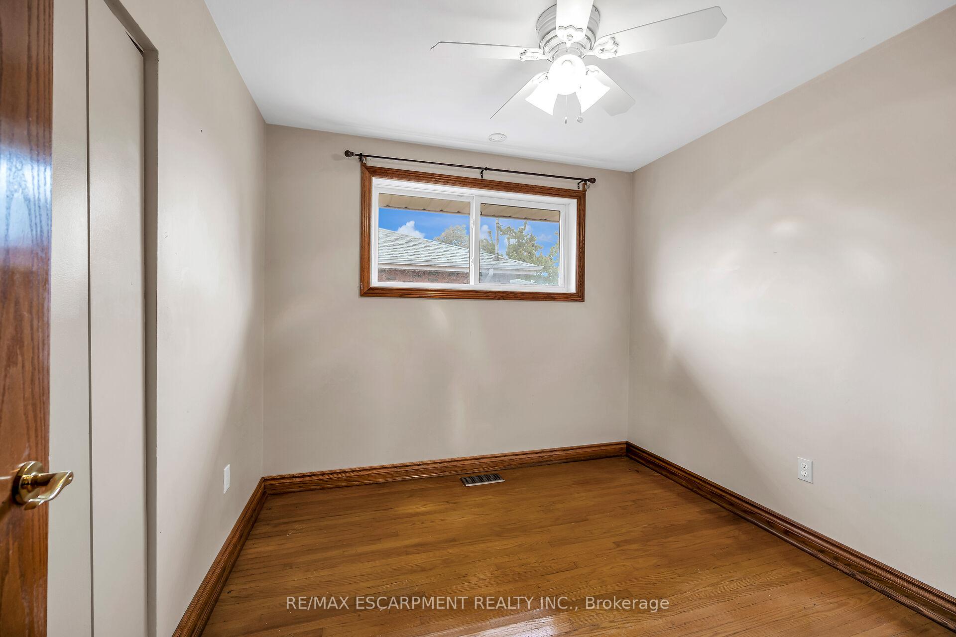 Photo 20 of 85 East 45th Street, Hamilton, Sunninghill — HOMEH