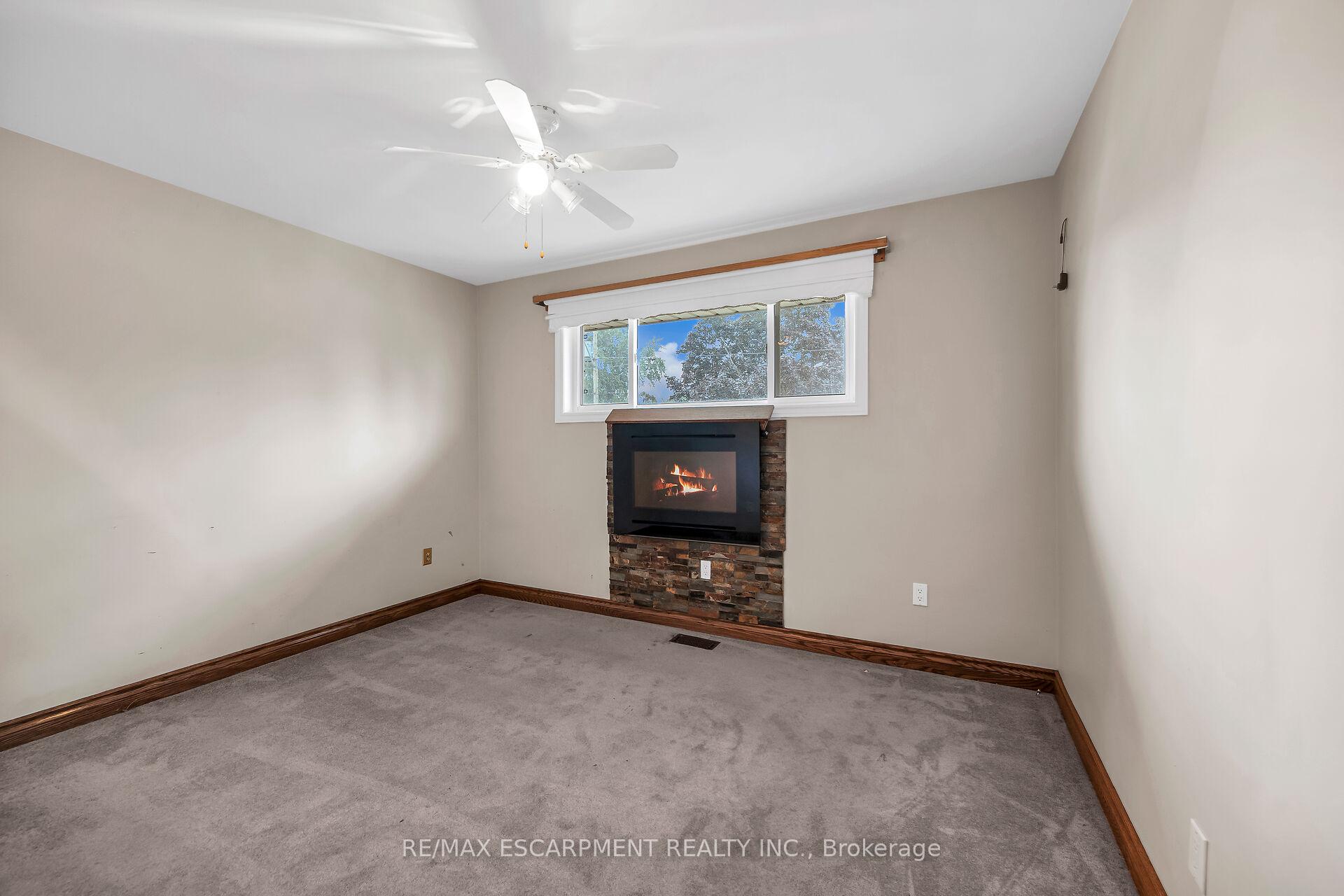 Photo 21 of 85 East 45th Street, Hamilton, Sunninghill — HOMEH