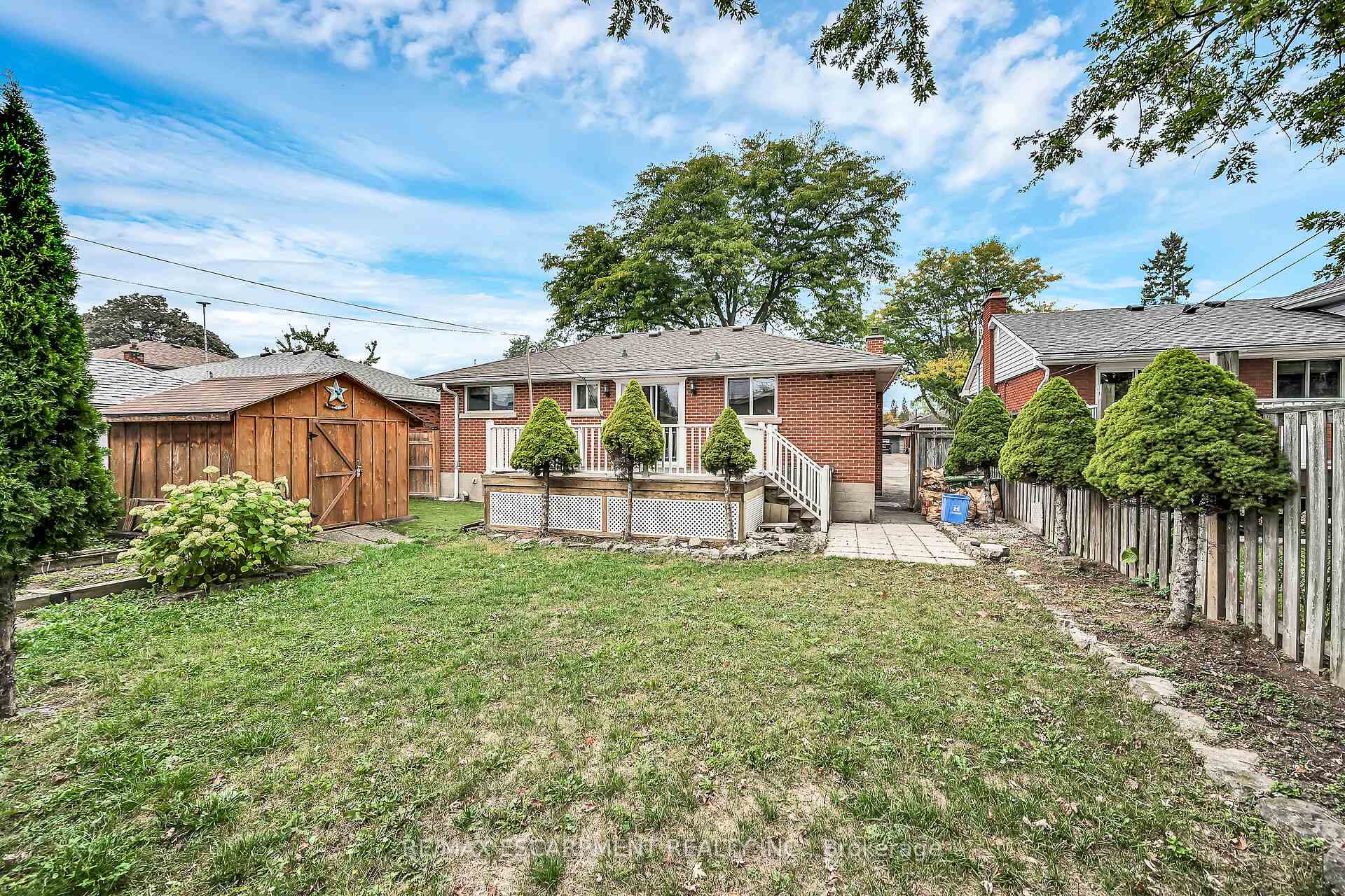 Photo 39 of 85 East 45th Street, Hamilton, Sunninghill — HOMEH