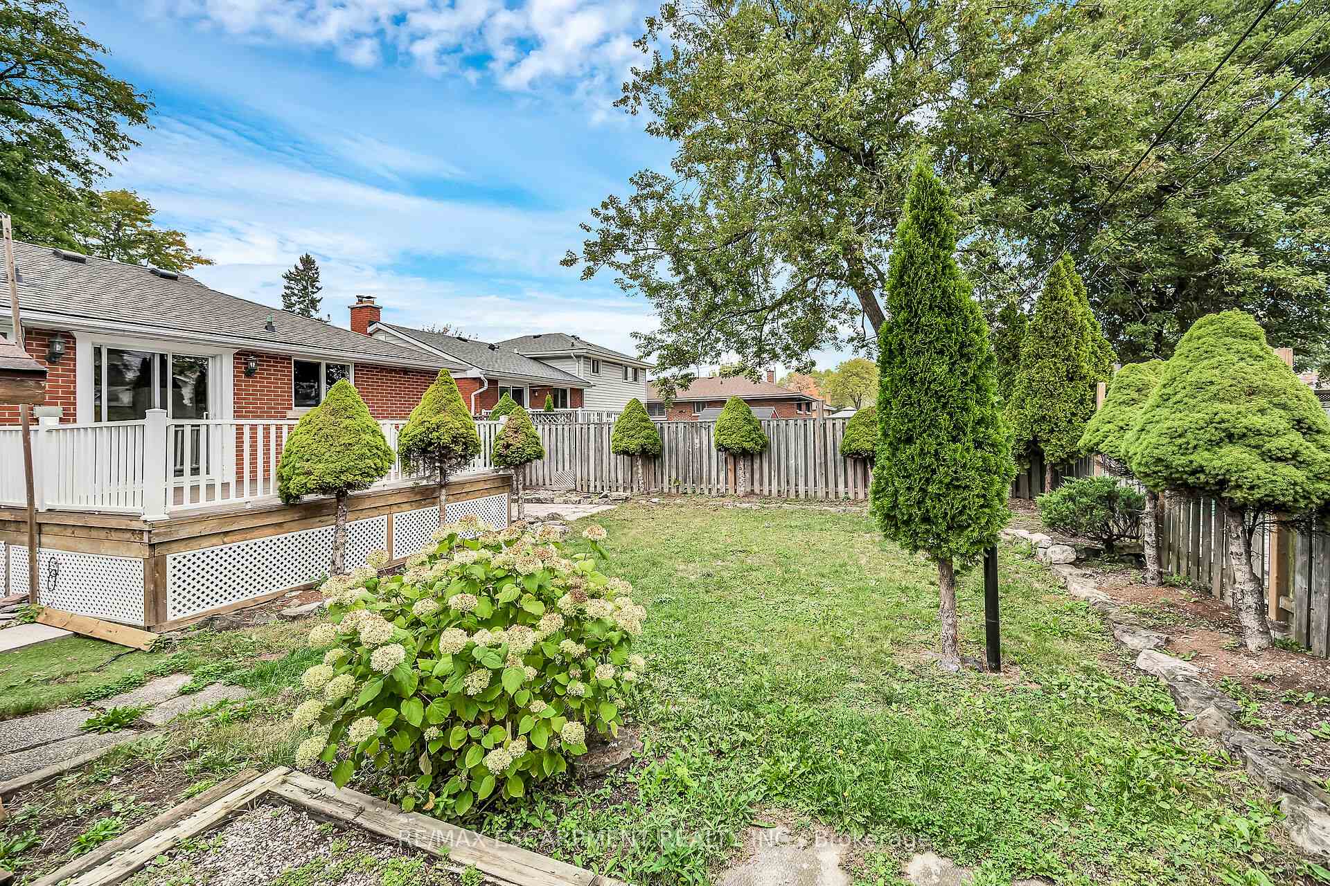 Photo 42 of 85 East 45th Street, Hamilton, Sunninghill — HOMEH