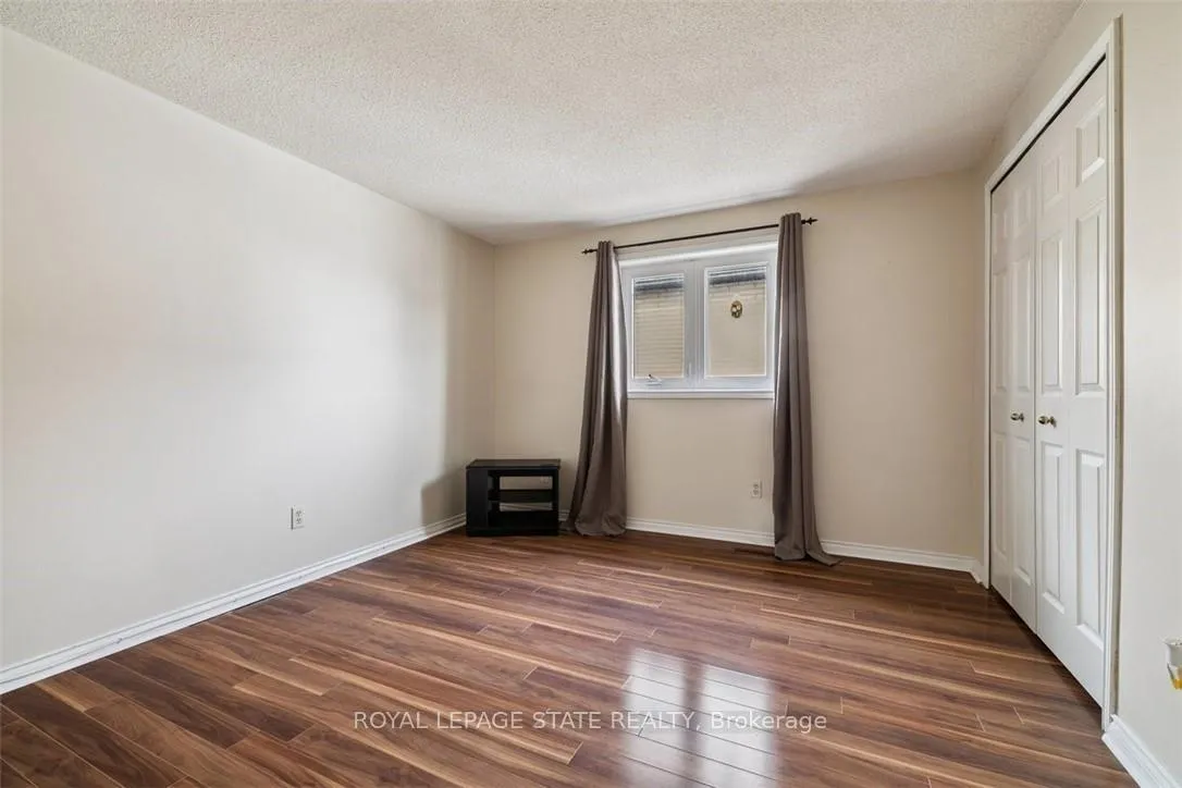 Photo 24 of 10 Finch Place, Hamilton, Bruleville — HOMEH