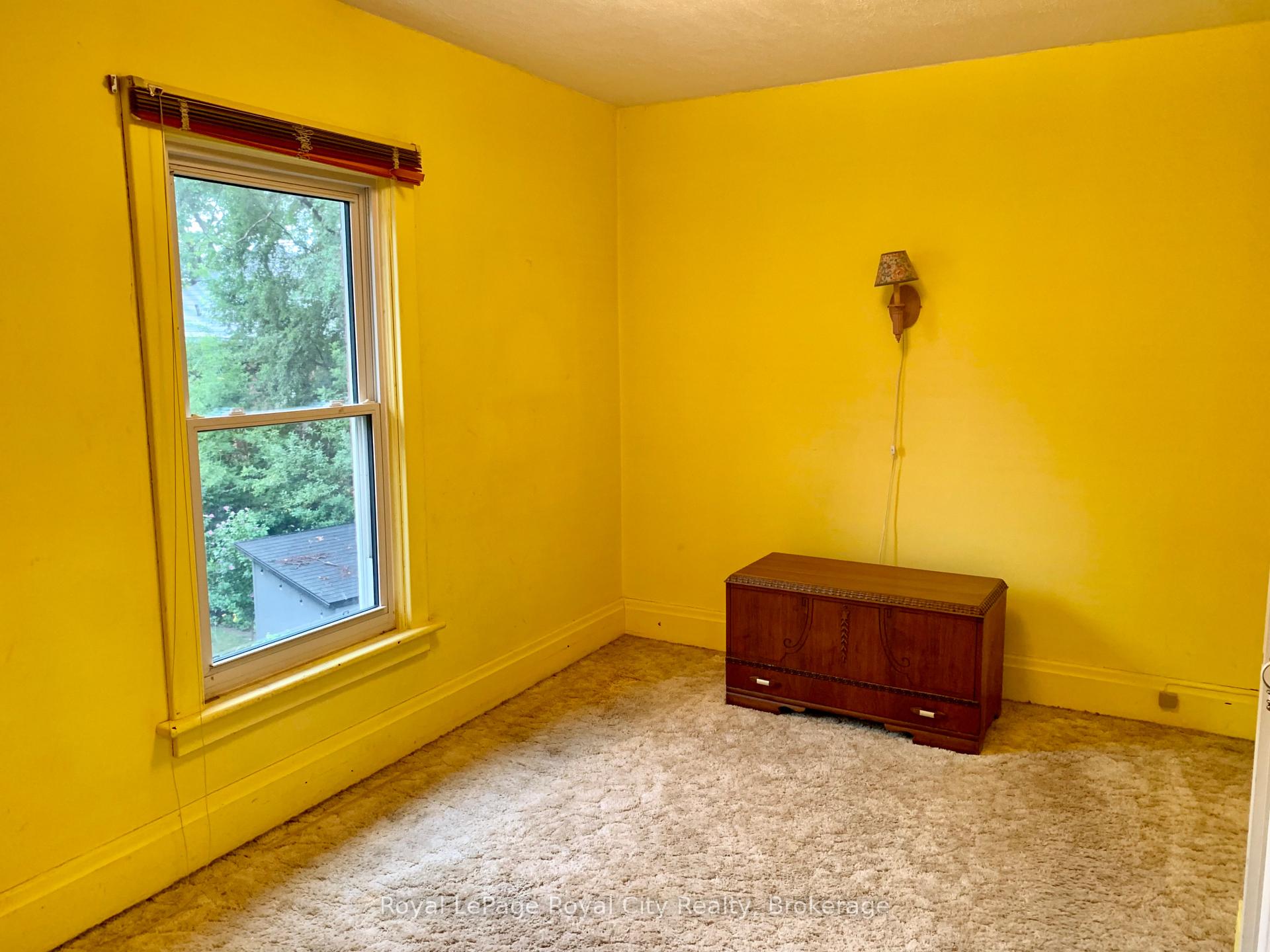 Photo 12 of 68 Robinson Avenue, Guelph, Downtown — HOMEH