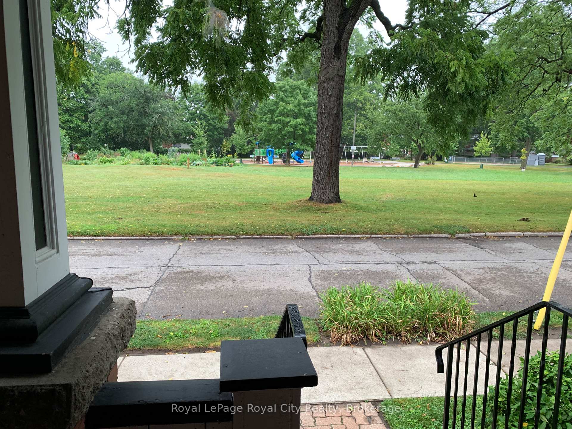 Photo 14 of 68 Robinson Avenue, Guelph, Downtown — HOMEH
