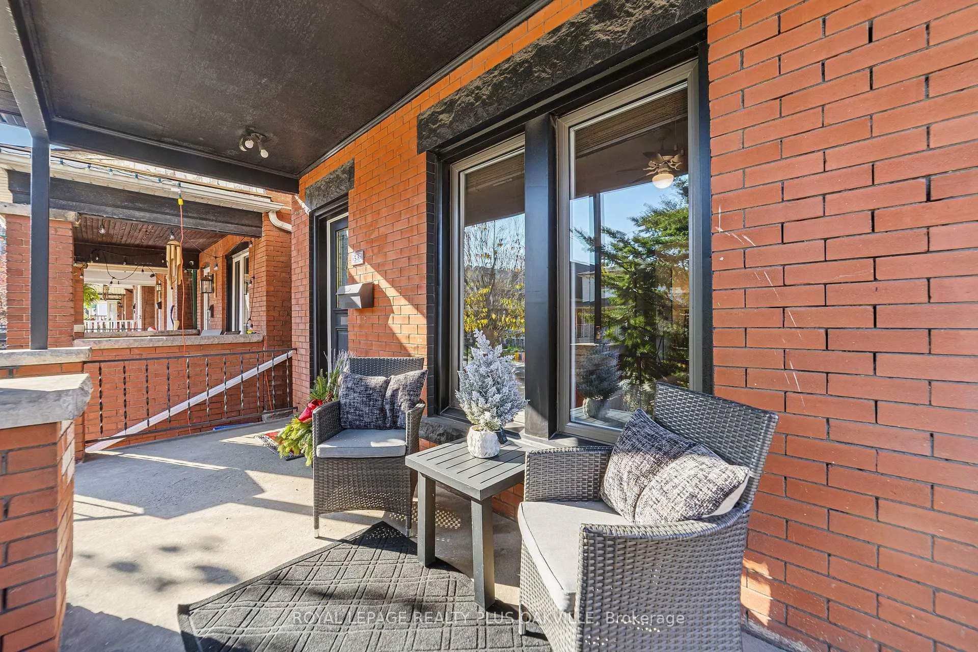 Photo 2 of 58 Lorne Avenue, Hamilton, Blakeley — HOMEH