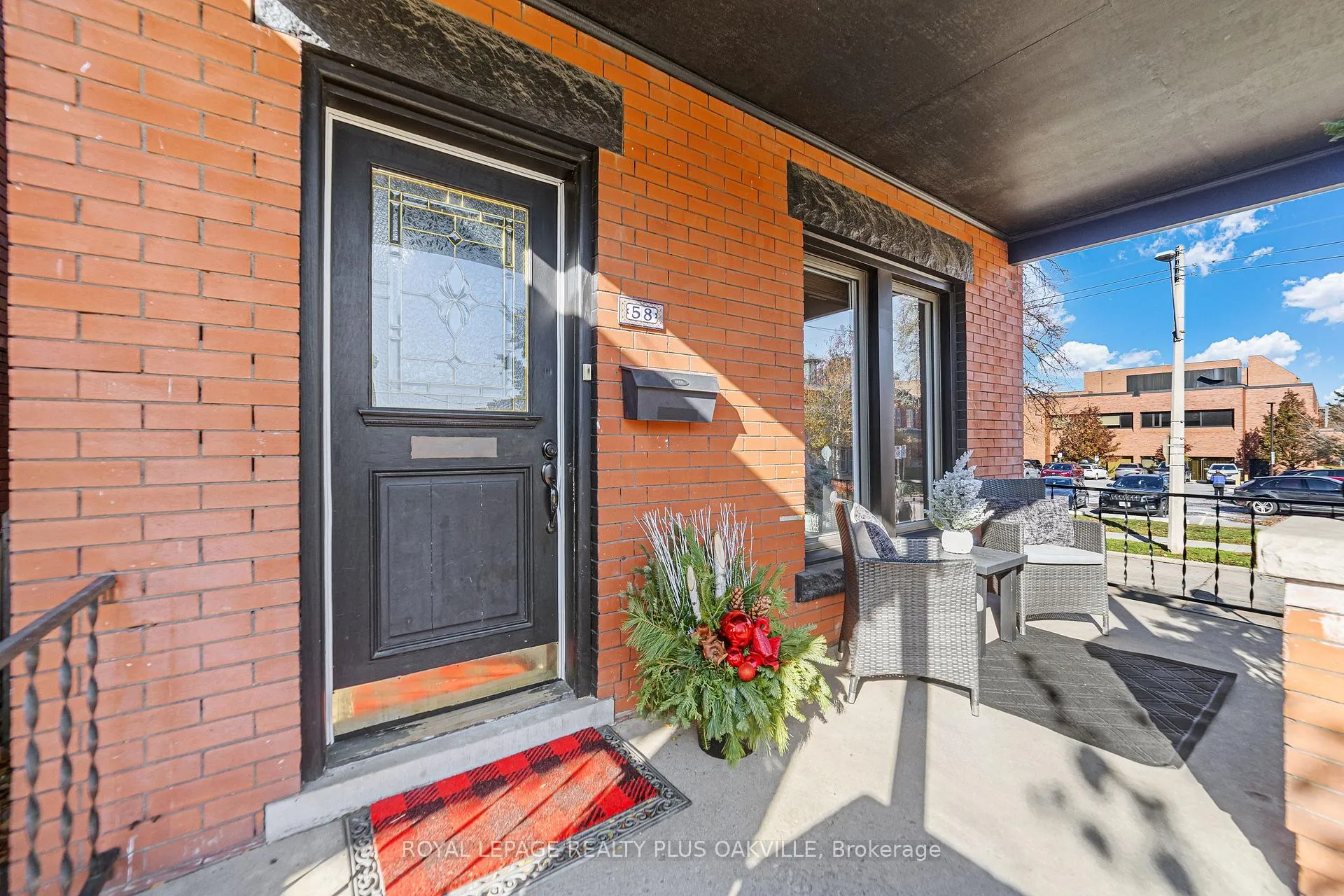 Photo 3 of 58 Lorne Avenue, Hamilton, Blakeley — HOMEH