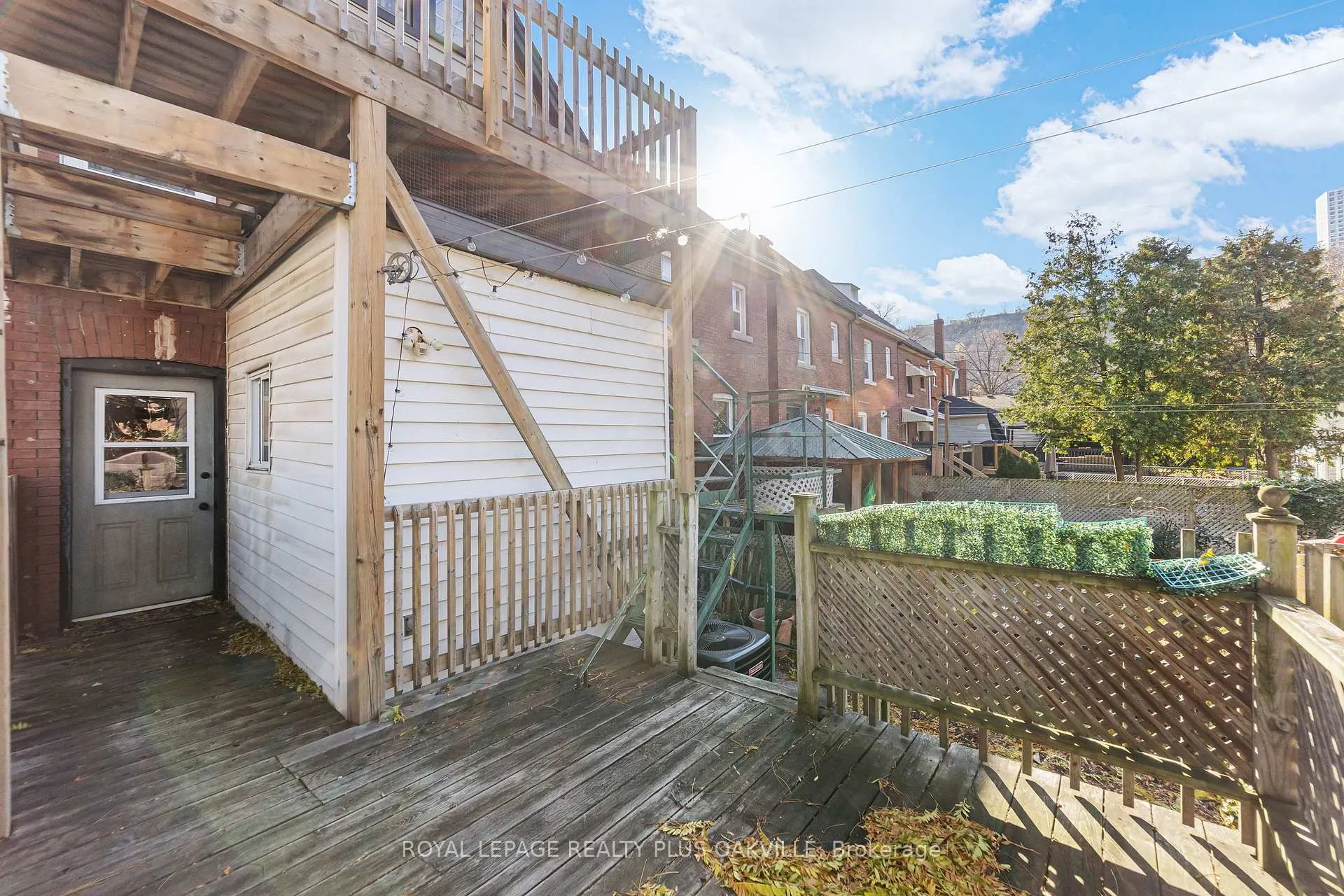 Photo 9 of 58 Lorne Avenue, Hamilton, Blakeley — HOMEH