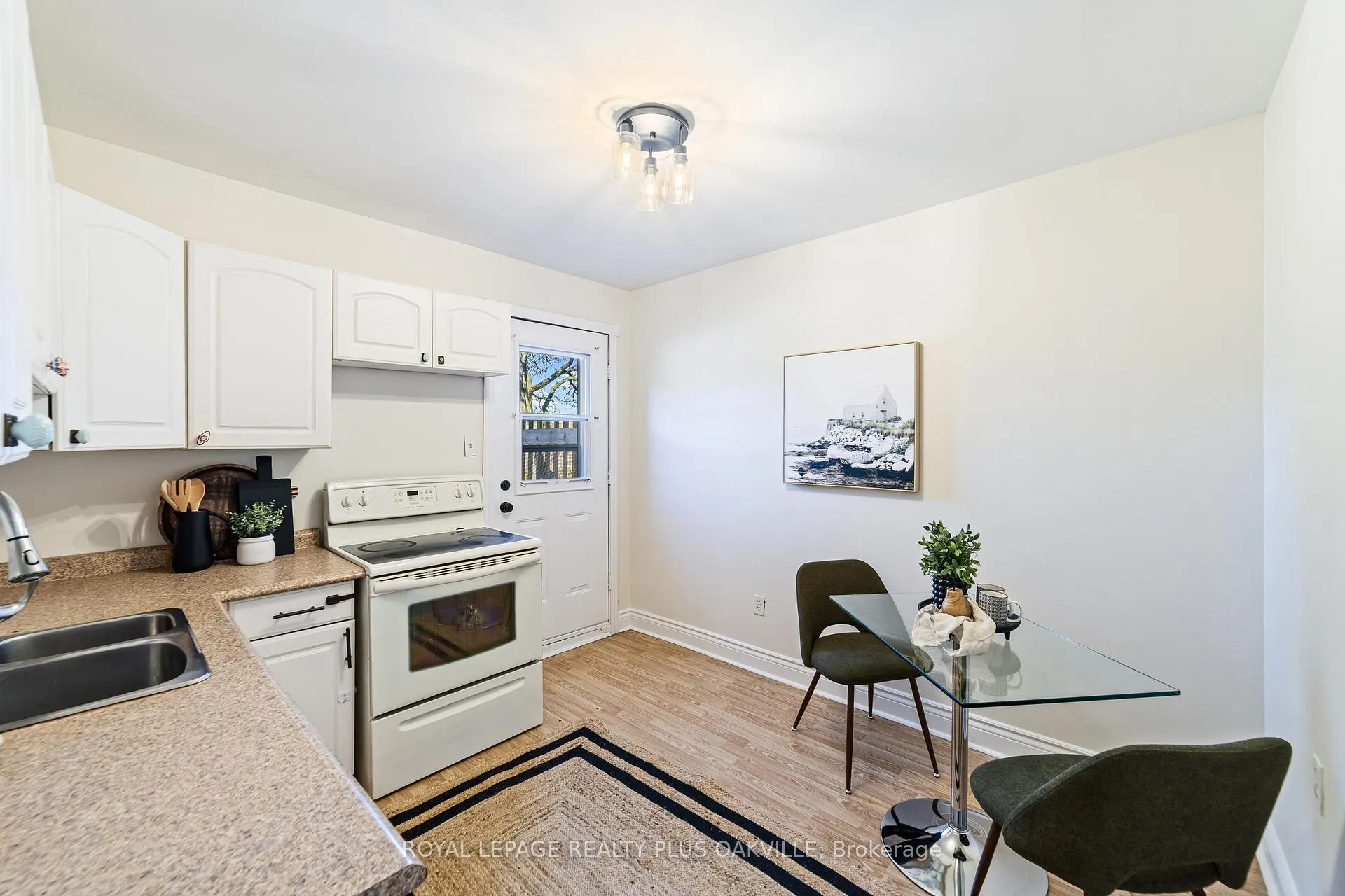 Photo 20 of 58 Lorne Avenue, Hamilton, Blakeley — HOMEH