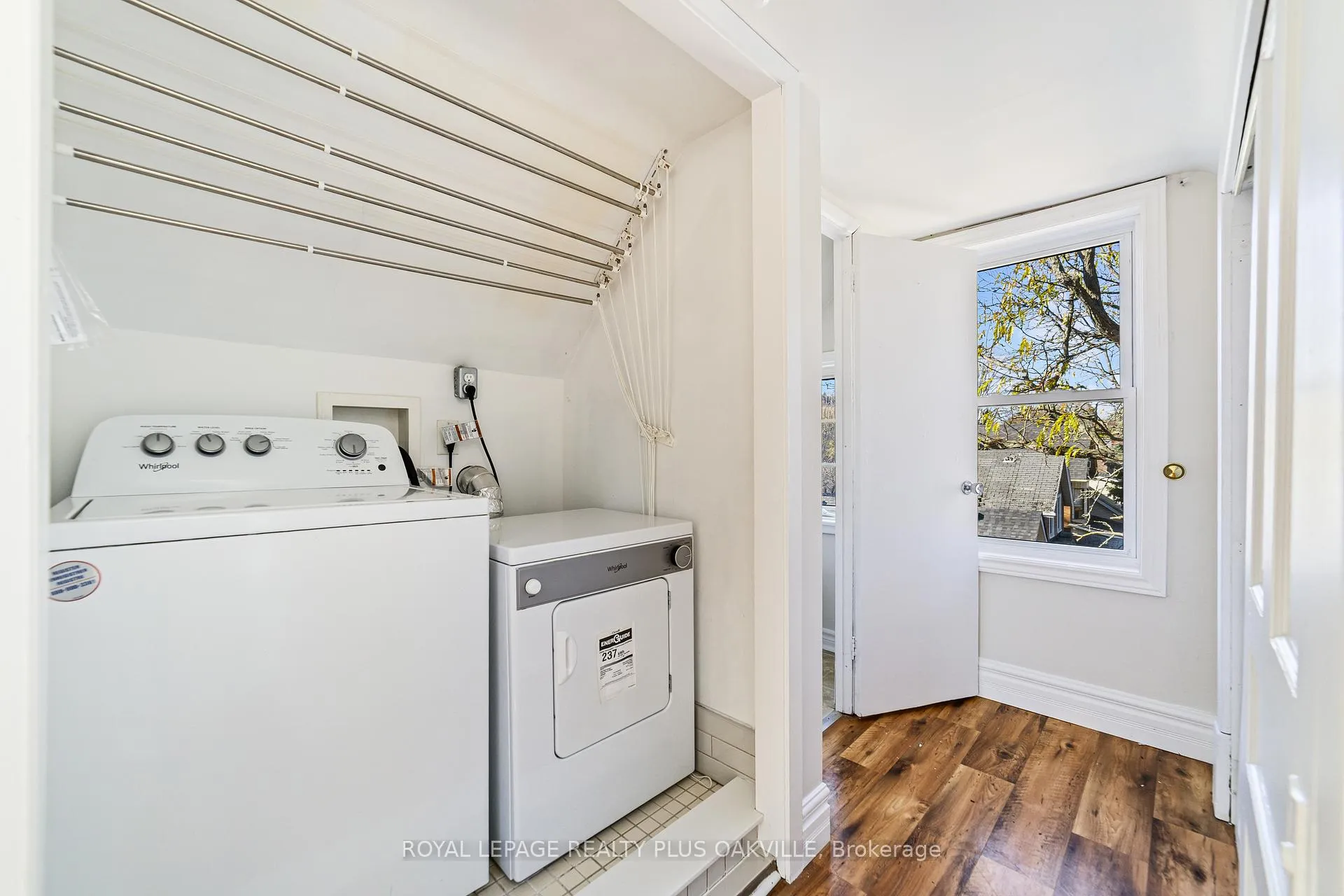 Photo 24 of 58 Lorne Avenue, Hamilton, Blakeley — HOMEH