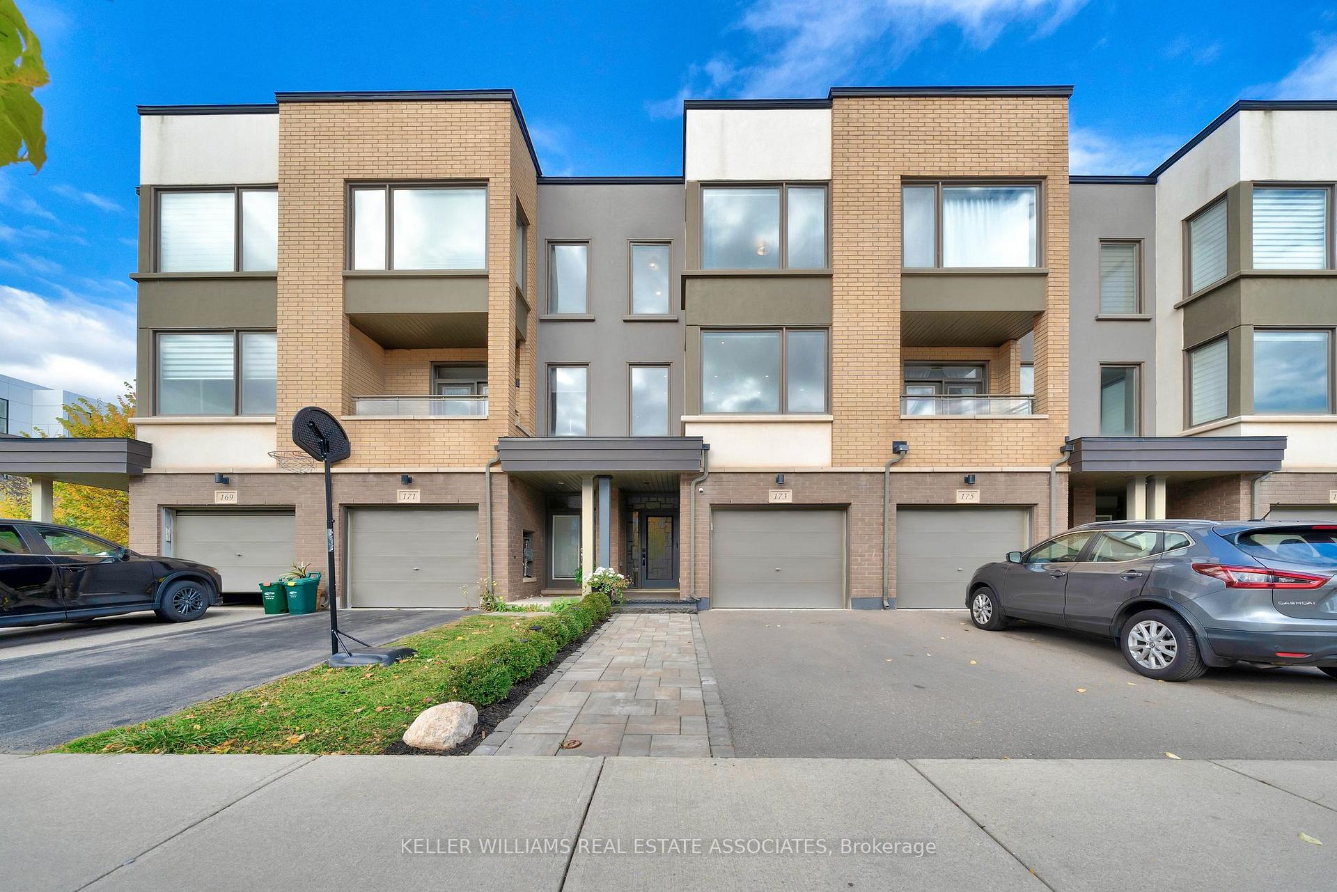 Front of 173 Sabina Drive
