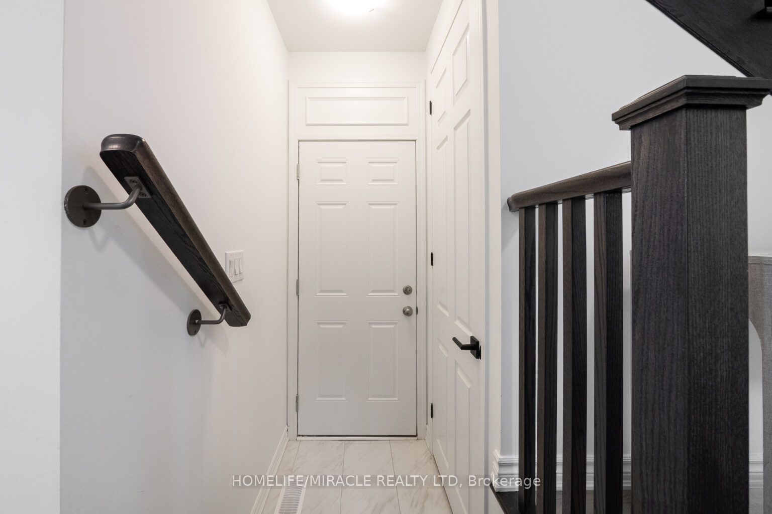 Photo 79 of 1725 Thames Circle, Milton, Bowes — HOMEH