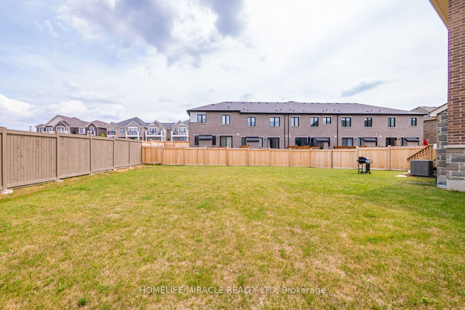 Photo 82 of 1725 Thames Circle, Milton, Bowes — HOMEH
