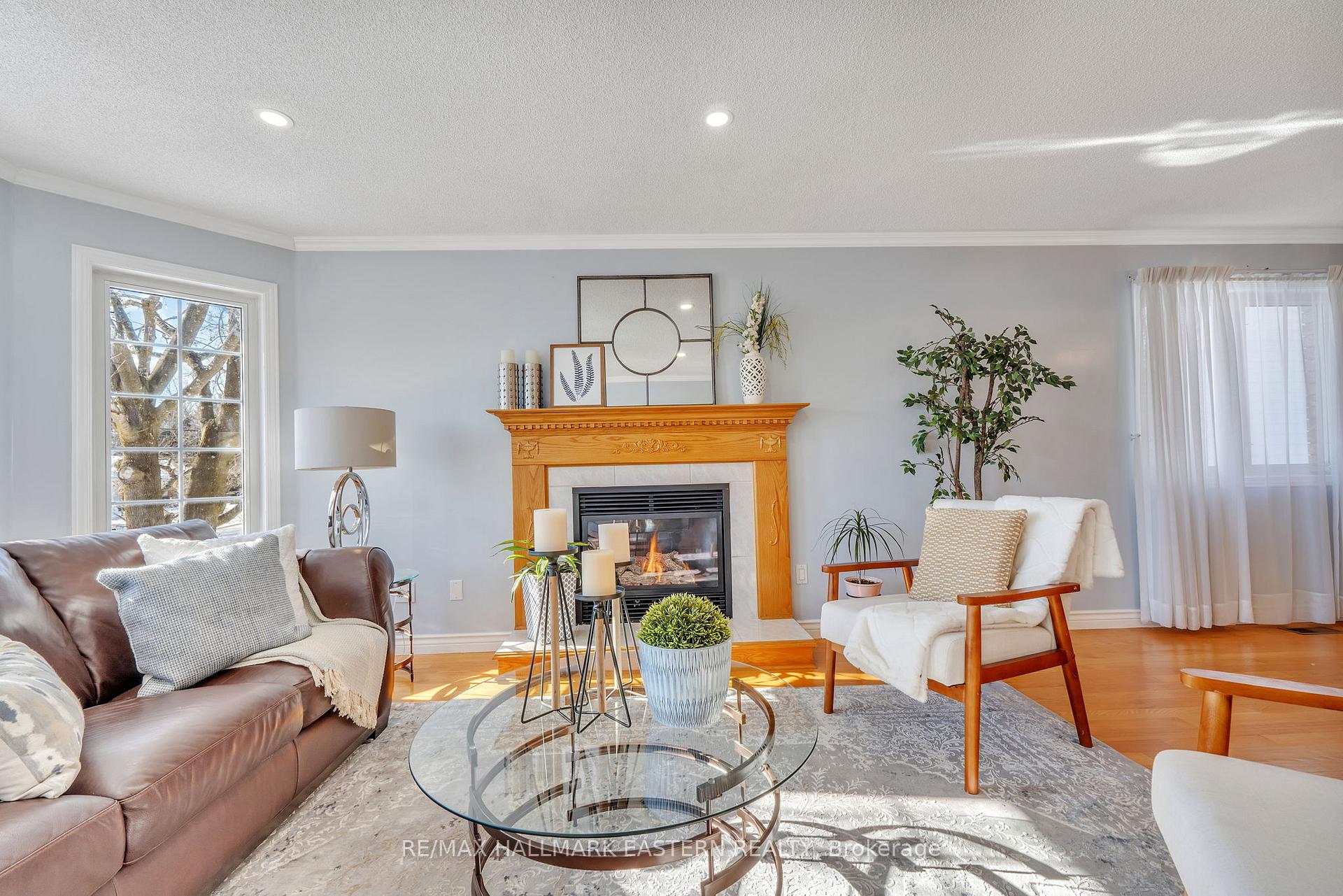 Photo 6 of 1600 Forster Avenue, Peterborough, Otonabee Ward 1 — HOMEH