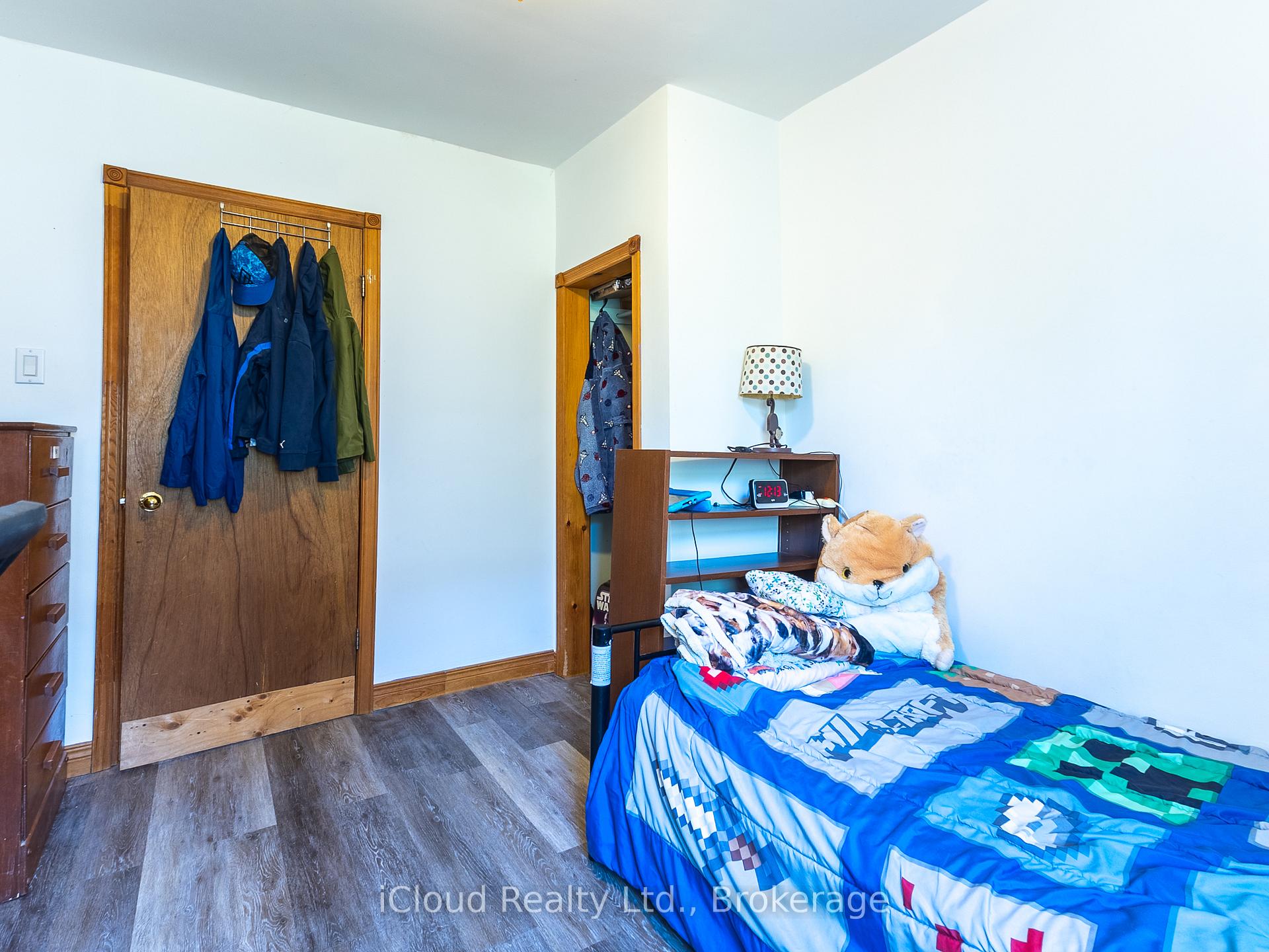 Photo 13 of 28 Barton Street, Guelph, Exhibition Park — HOMEH