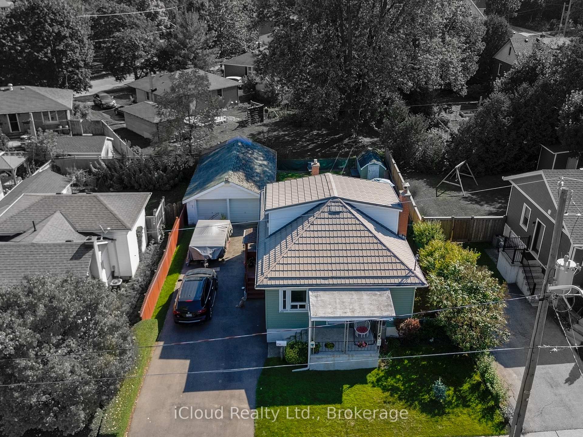 Photo 35 of 28 Barton Street, Guelph, Exhibition Park — HOMEH
