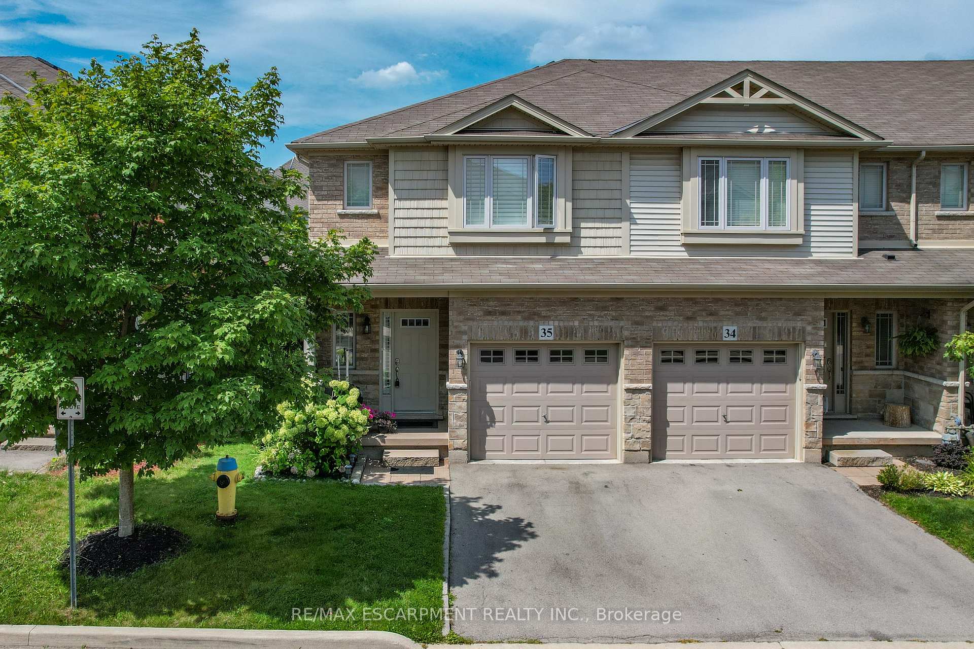 Photo 1 of Unit 35, 6 Chestnut Drive, Grimsby, Grimsby West — HOMEH