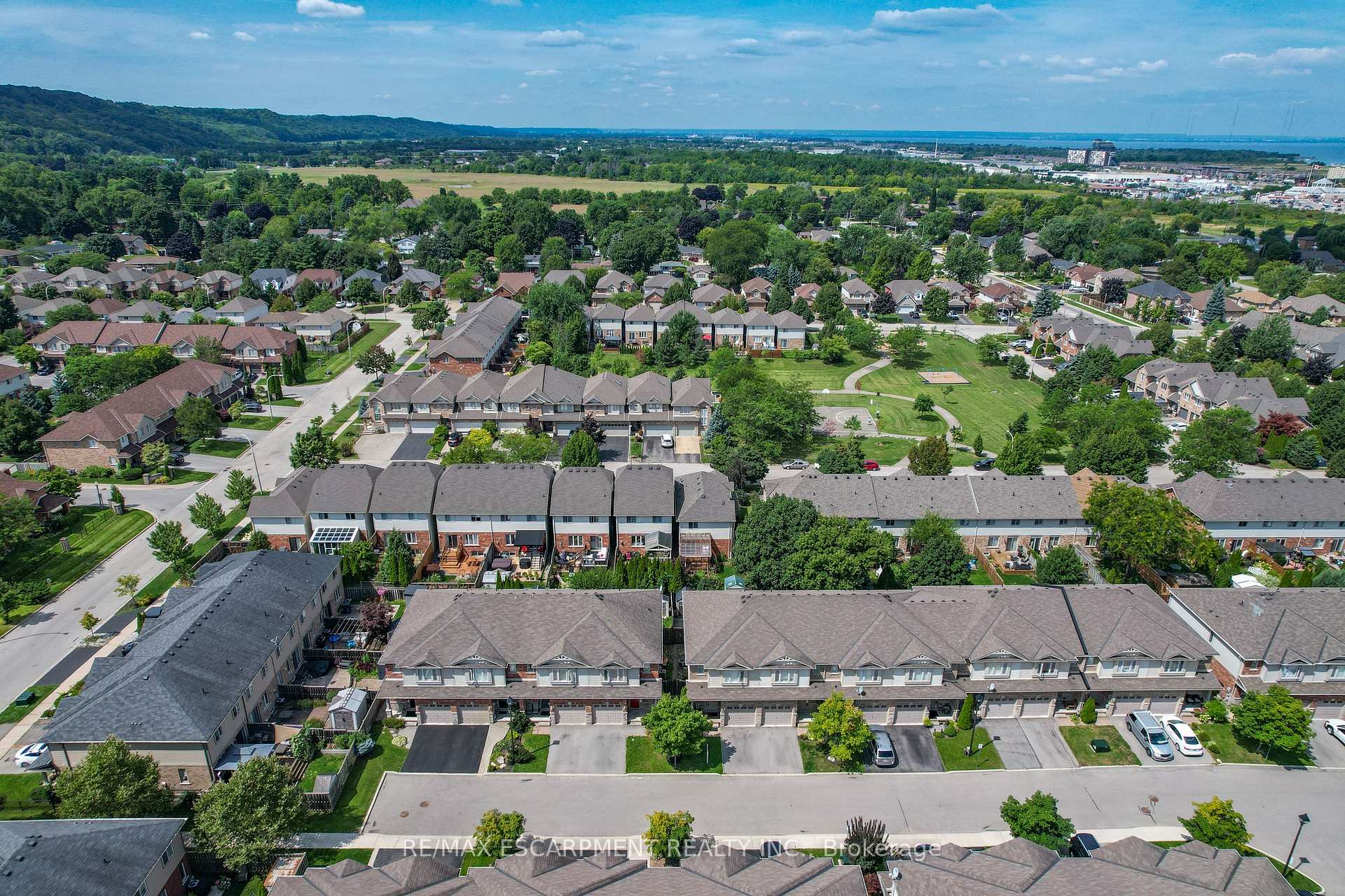 Photo 22 of Unit 35, 6 Chestnut Drive, Grimsby, Grimsby West — HOMEH