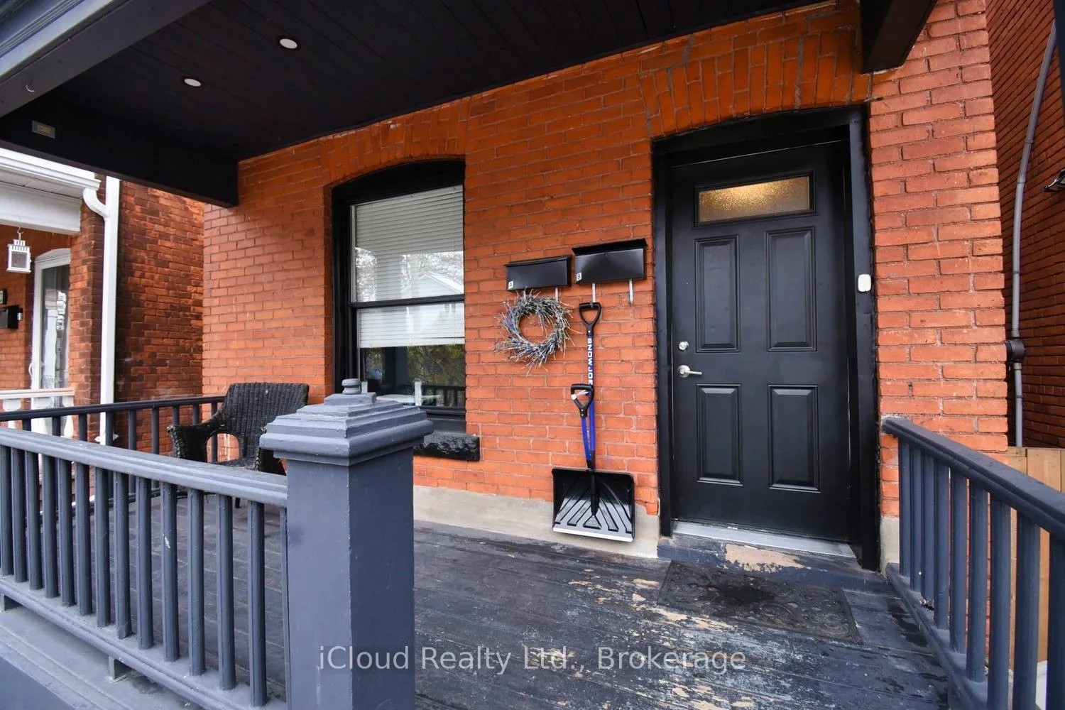 Photo 2 of 205 Prospect Street S, Hamilton, Blakeley — HOMEH