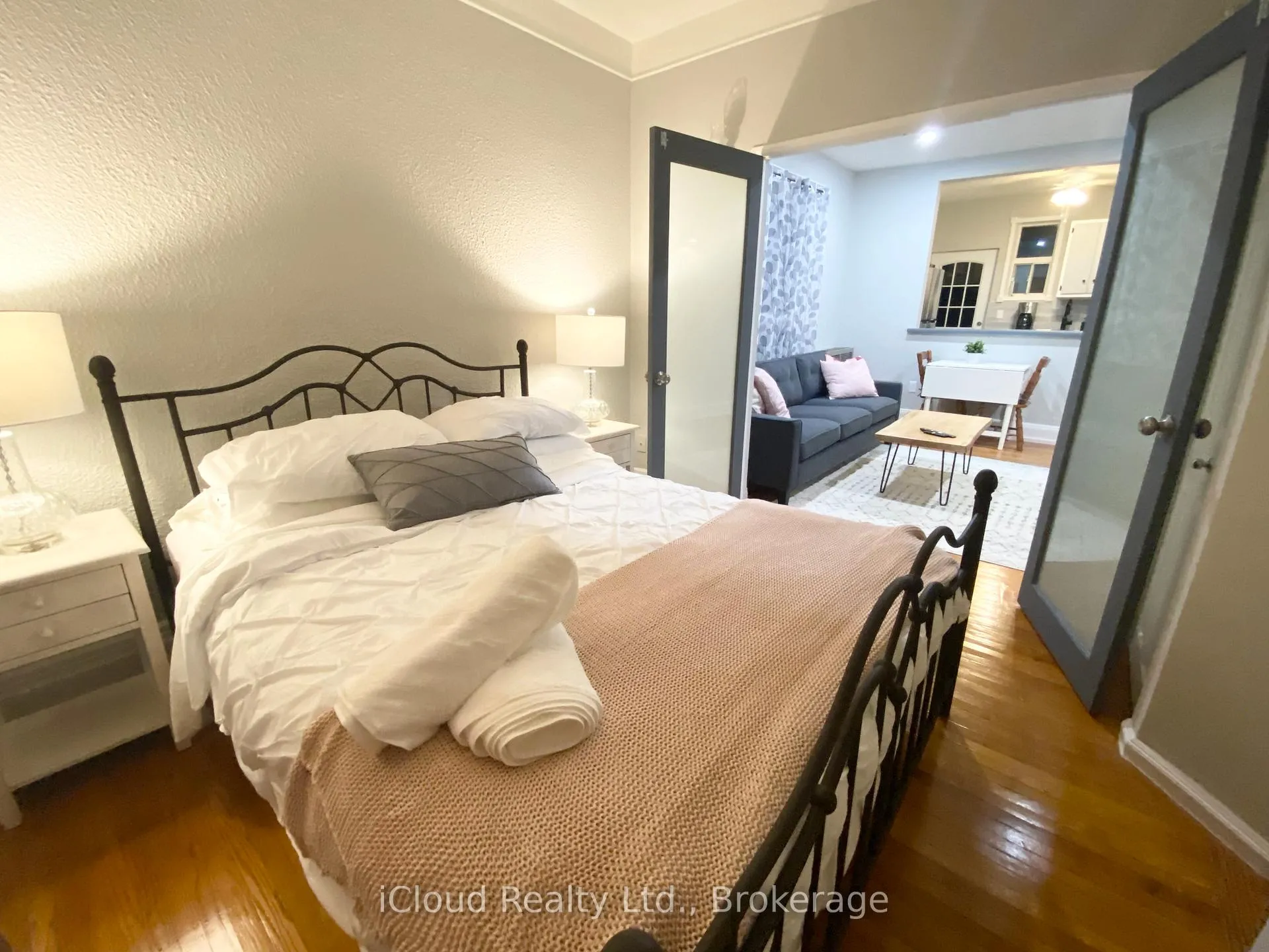 Photo 11 of 205 Prospect Street S, Hamilton, Blakeley — HOMEH