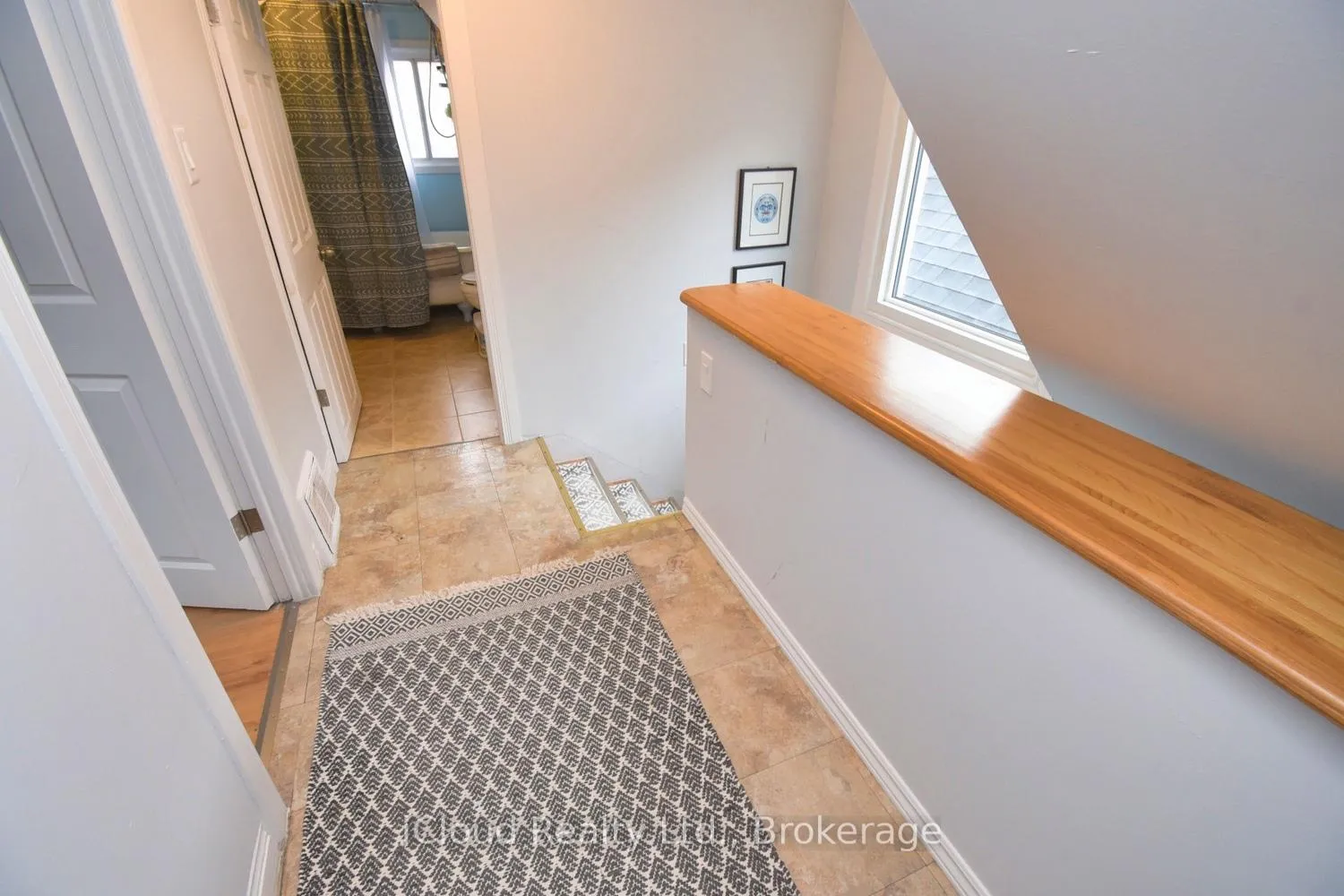 Photo 25 of 205 Prospect Street S, Hamilton, Blakeley — HOMEH