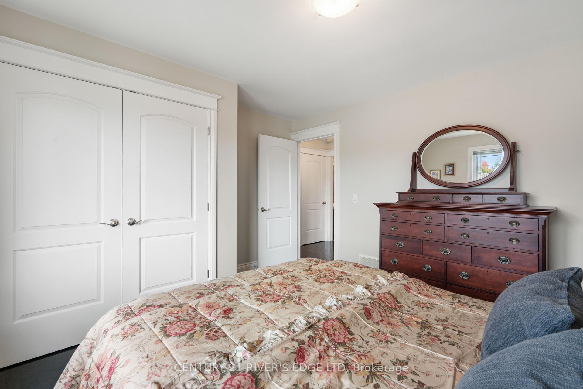Photo 30 of 414 Brock Street, Brockville — HOMEH