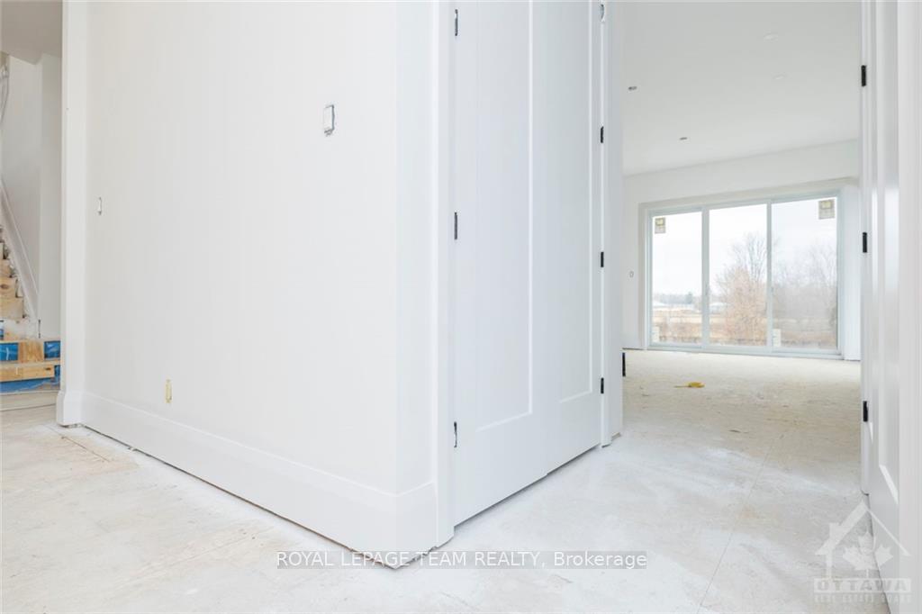 Photo 8 of 6840 Still Meadow Way, Ottawa, Greely — HOMEH