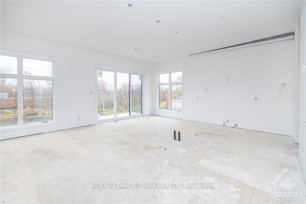 Photo 10 of 6840 Still Meadow Way, Ottawa, Greely — HOMEH