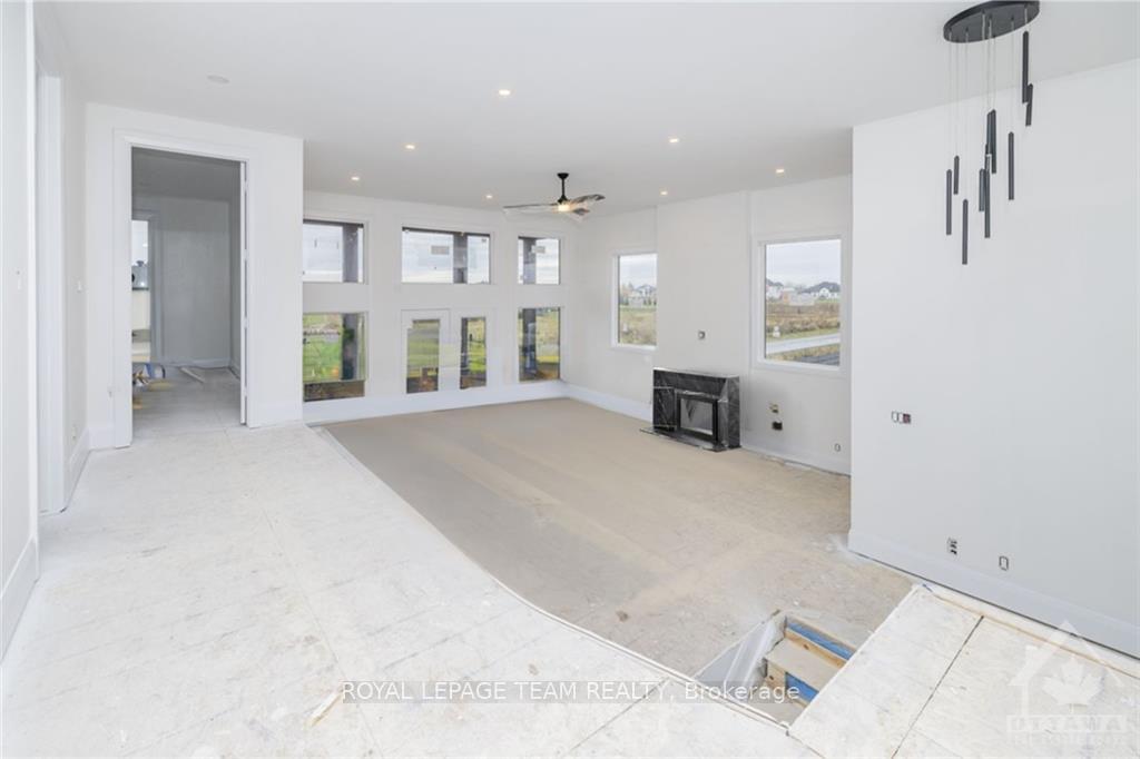 Photo 13 of 6840 Still Meadow Way, Ottawa, Greely — HOMEH