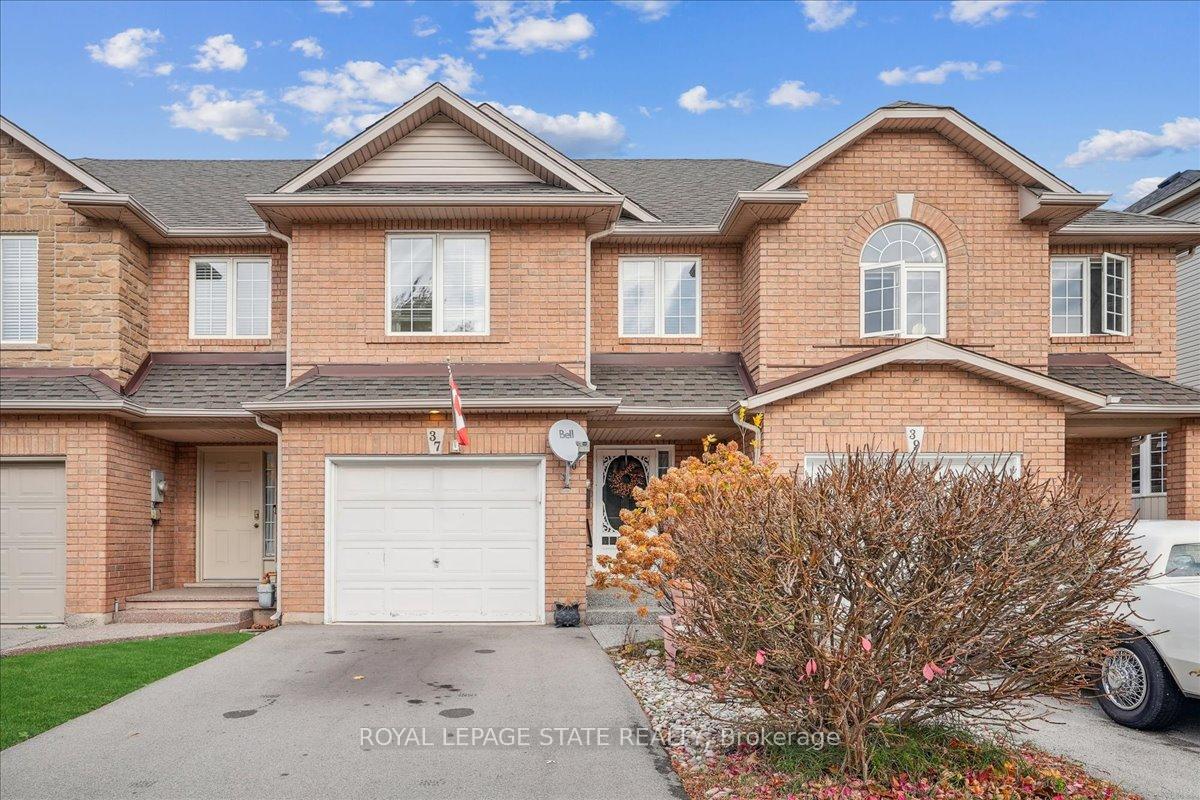 Photo 1 of 37 Willow Lane, Grimsby, Grimsby West — HOMEH