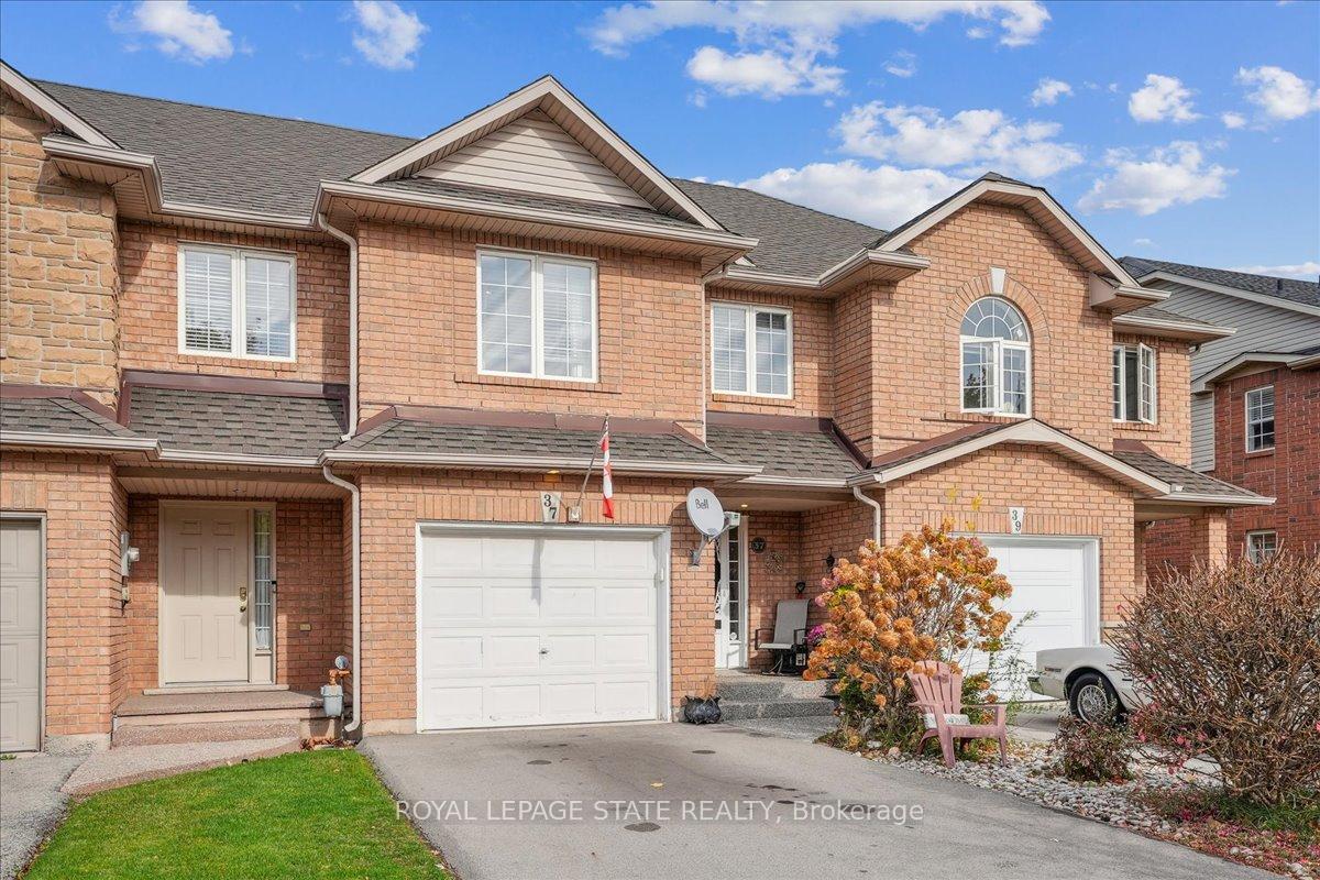 Photo 7 of 37 Willow Lane, Grimsby, Grimsby West — HOMEH