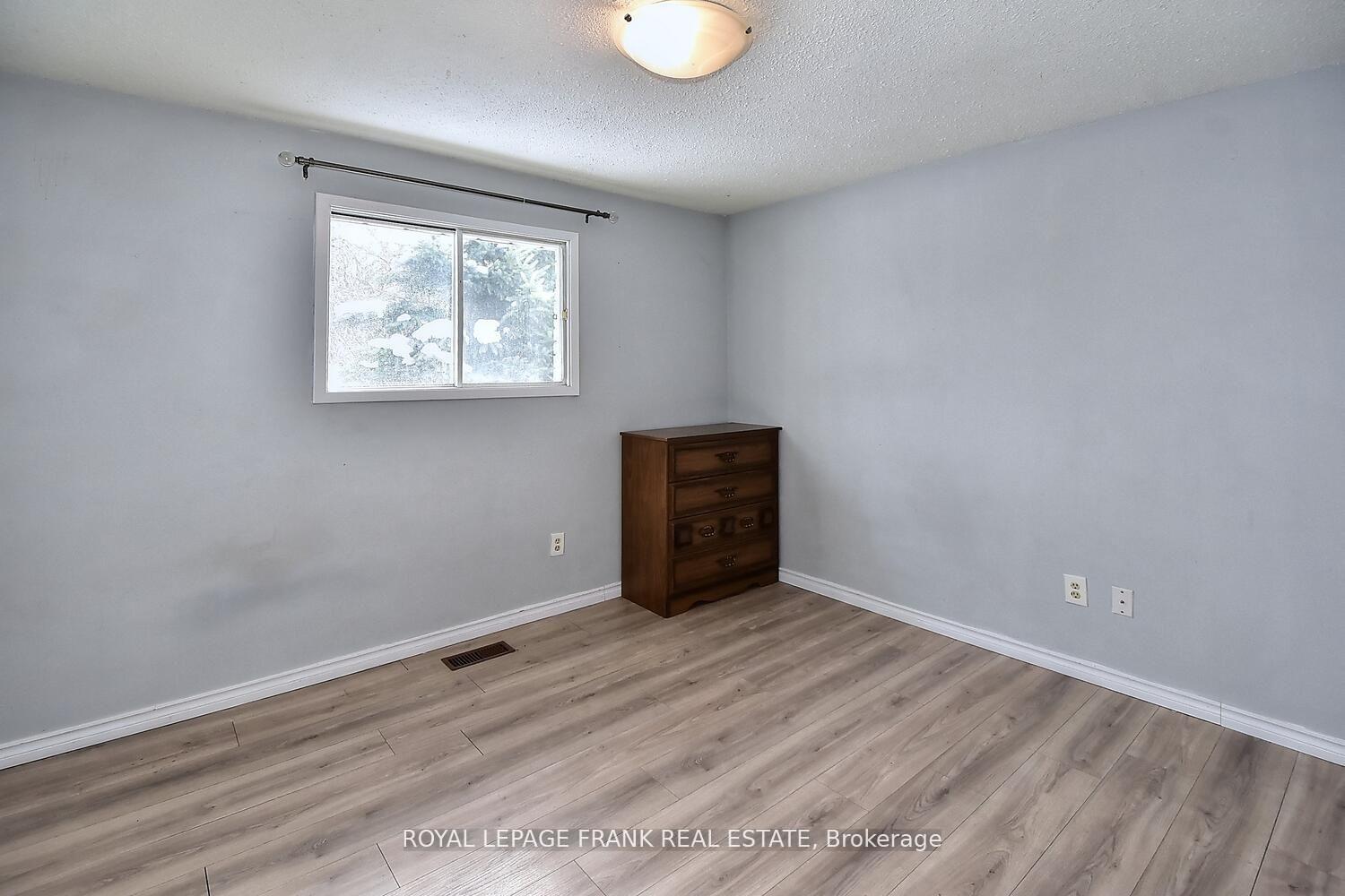 Photo 13 of 2238 Springwood Road, Peterborough, Monaghan Ward 2 — HOMEH