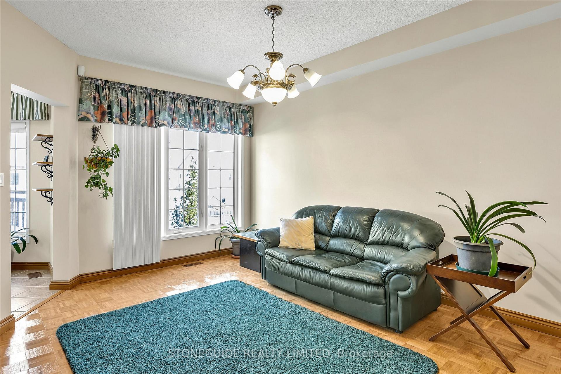 Photo 12 of 1312 Wildlark Drive, Peterborough, Monaghan Ward 2 — HOMEH