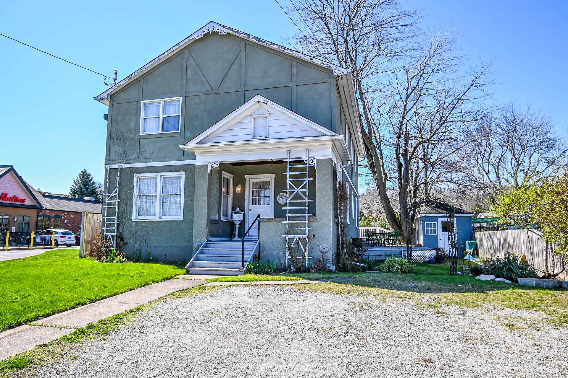 Photo 34 of 140 Main Street E, Grimsby, Grimsby East — HOMEH