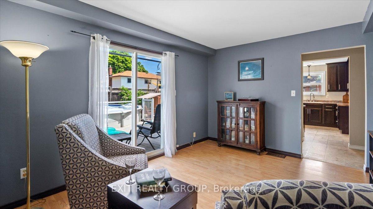 Photo 21 of 17 Morris Drive, Belleville, Belleville Ward — HOMEH