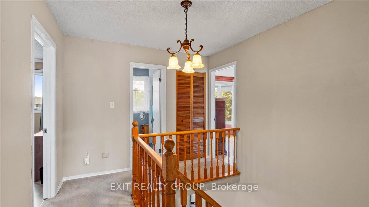 Photo 15 of 17 Morris Drive, Belleville, Belleville Ward — HOMEH