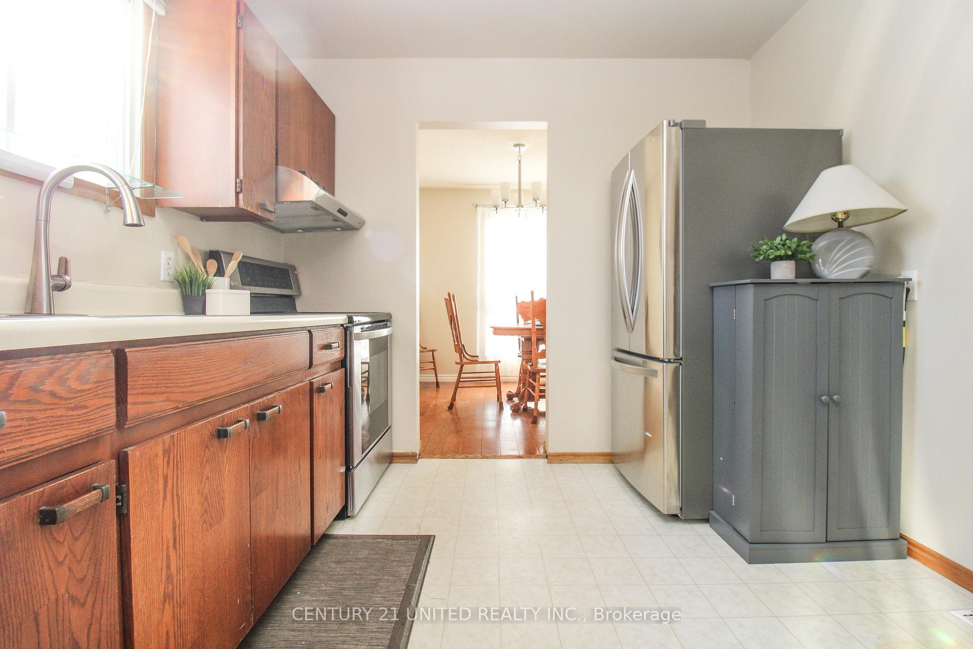 Photo 20 of 32 Kawartha Heights Boulevard, Peterborough, Monaghan Ward 2 — HOMEH