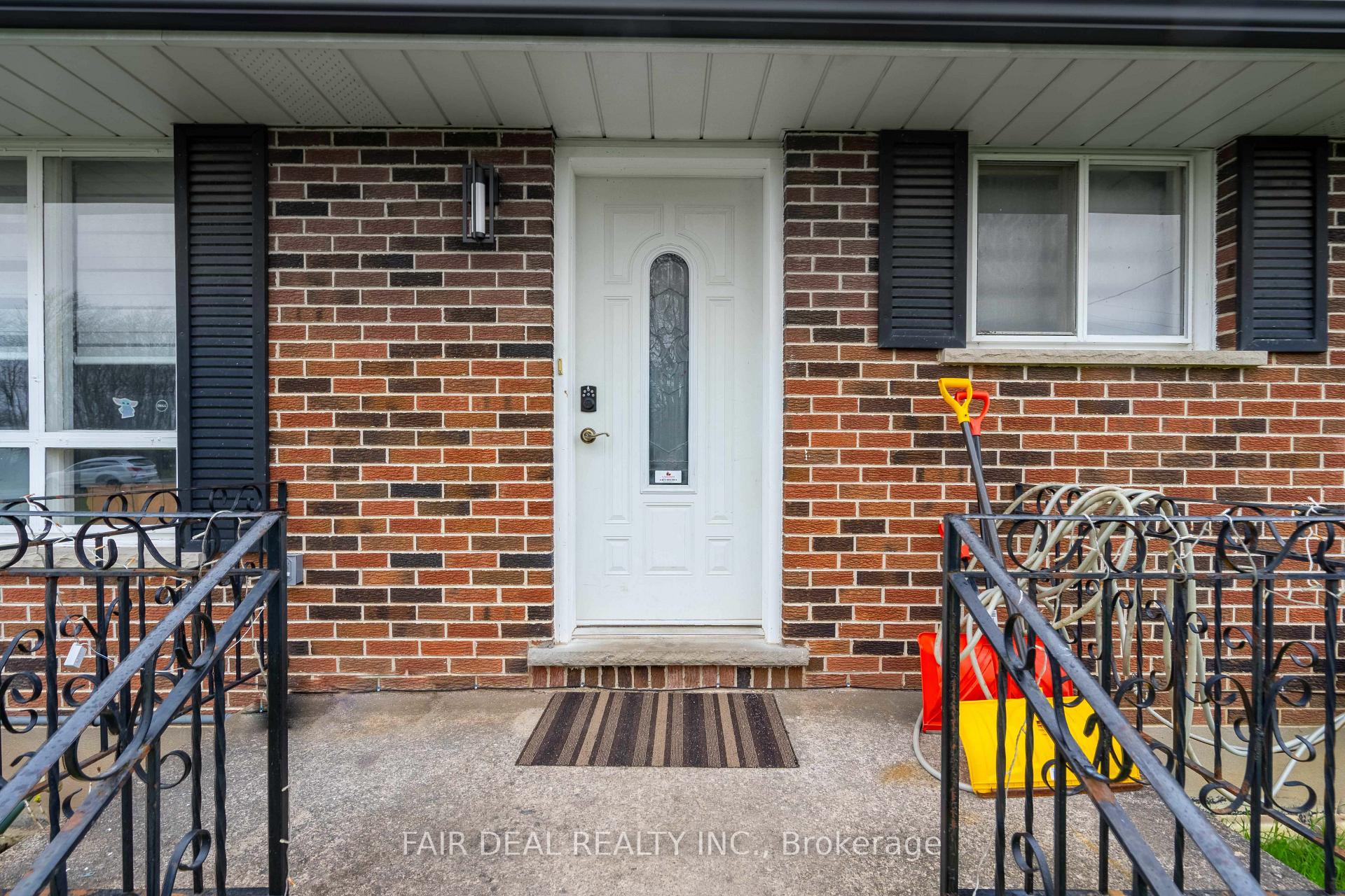 Photo 4 of 392 Mountain Road, Grimsby, Grimsby Escarpment — HOMEH