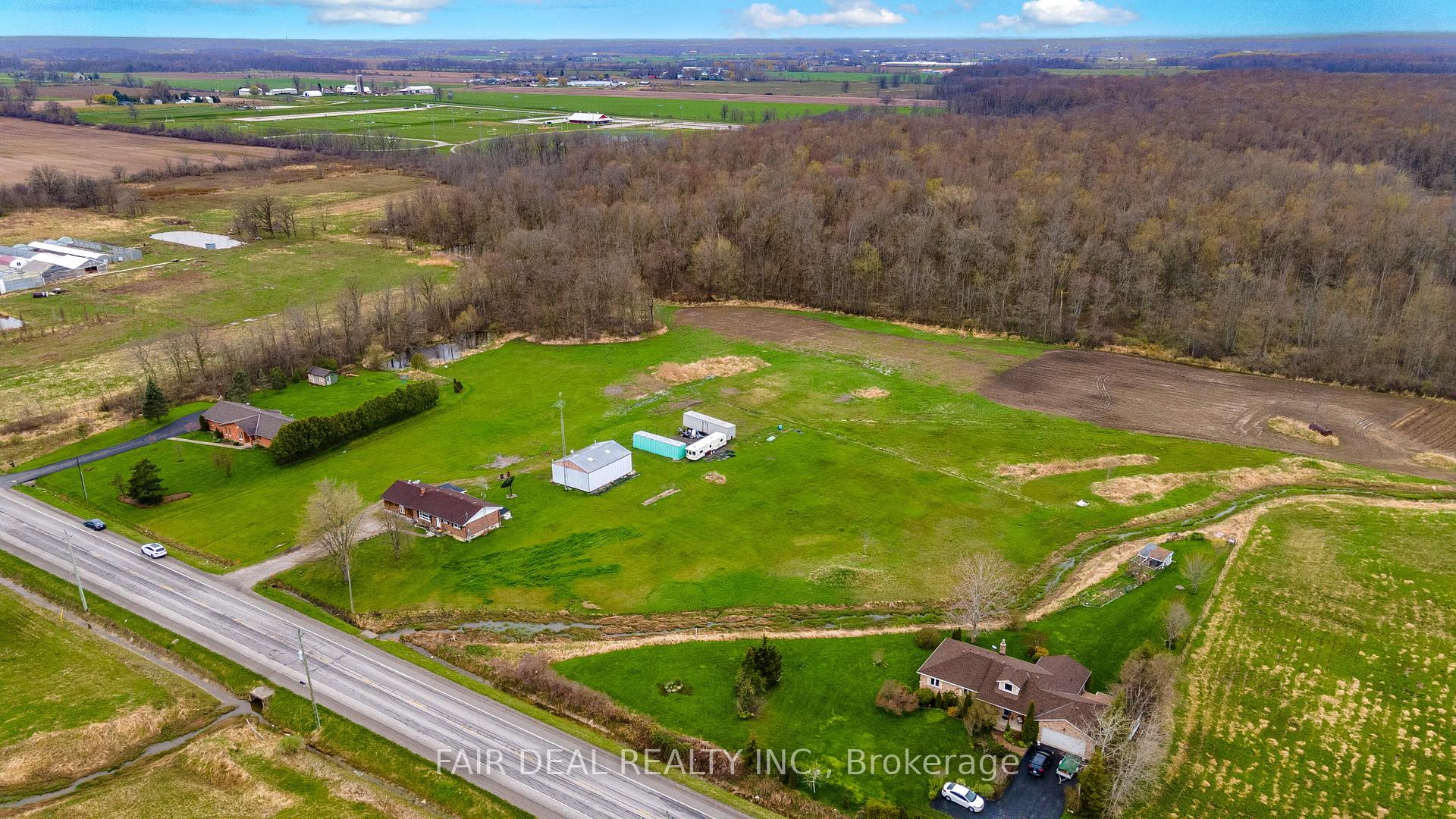 Photo 27 of 392 Mountain Road, Grimsby, Grimsby Escarpment — HOMEH