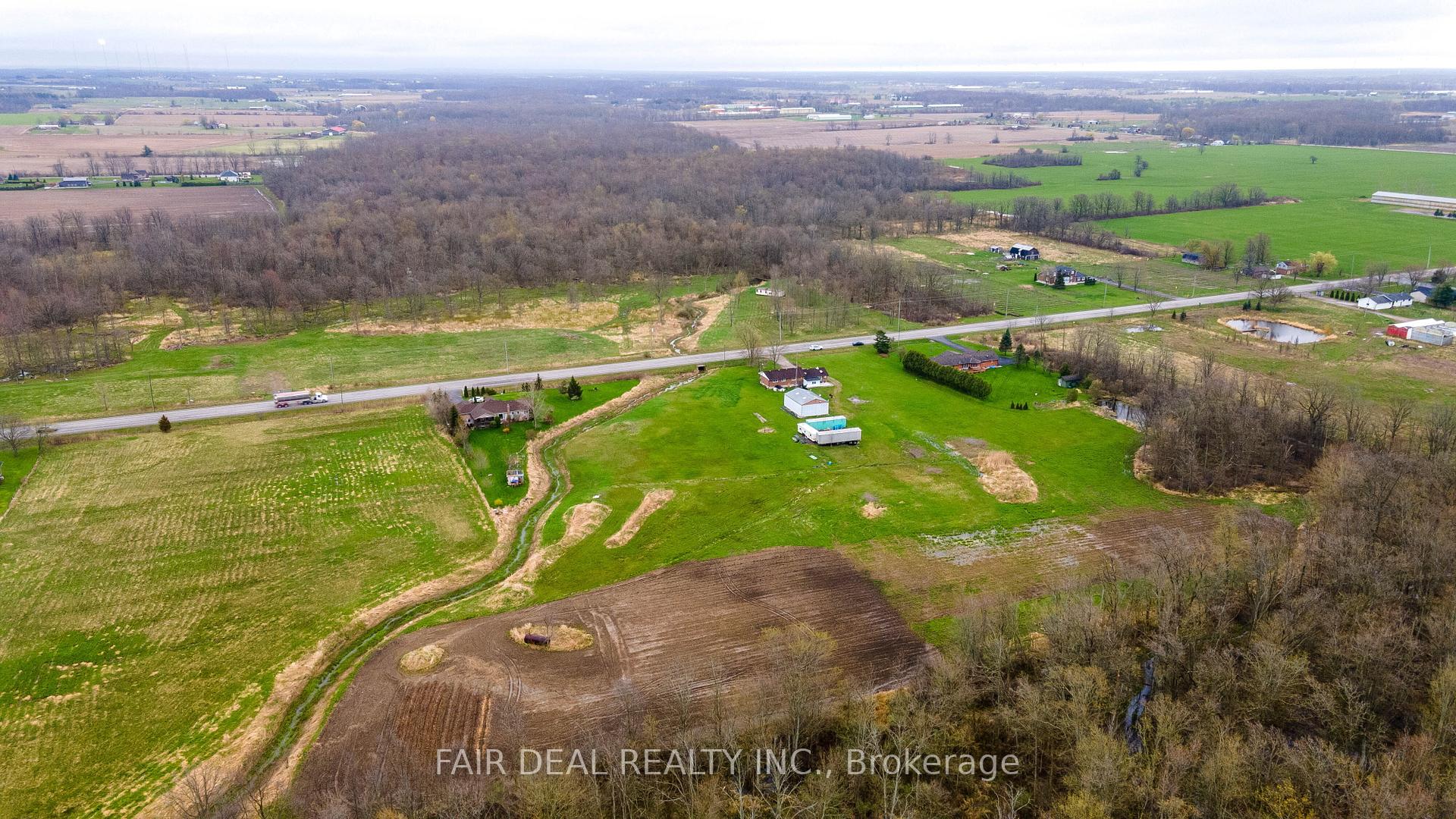 Photo 29 of 392 Mountain Road, Grimsby, Grimsby Escarpment — HOMEH