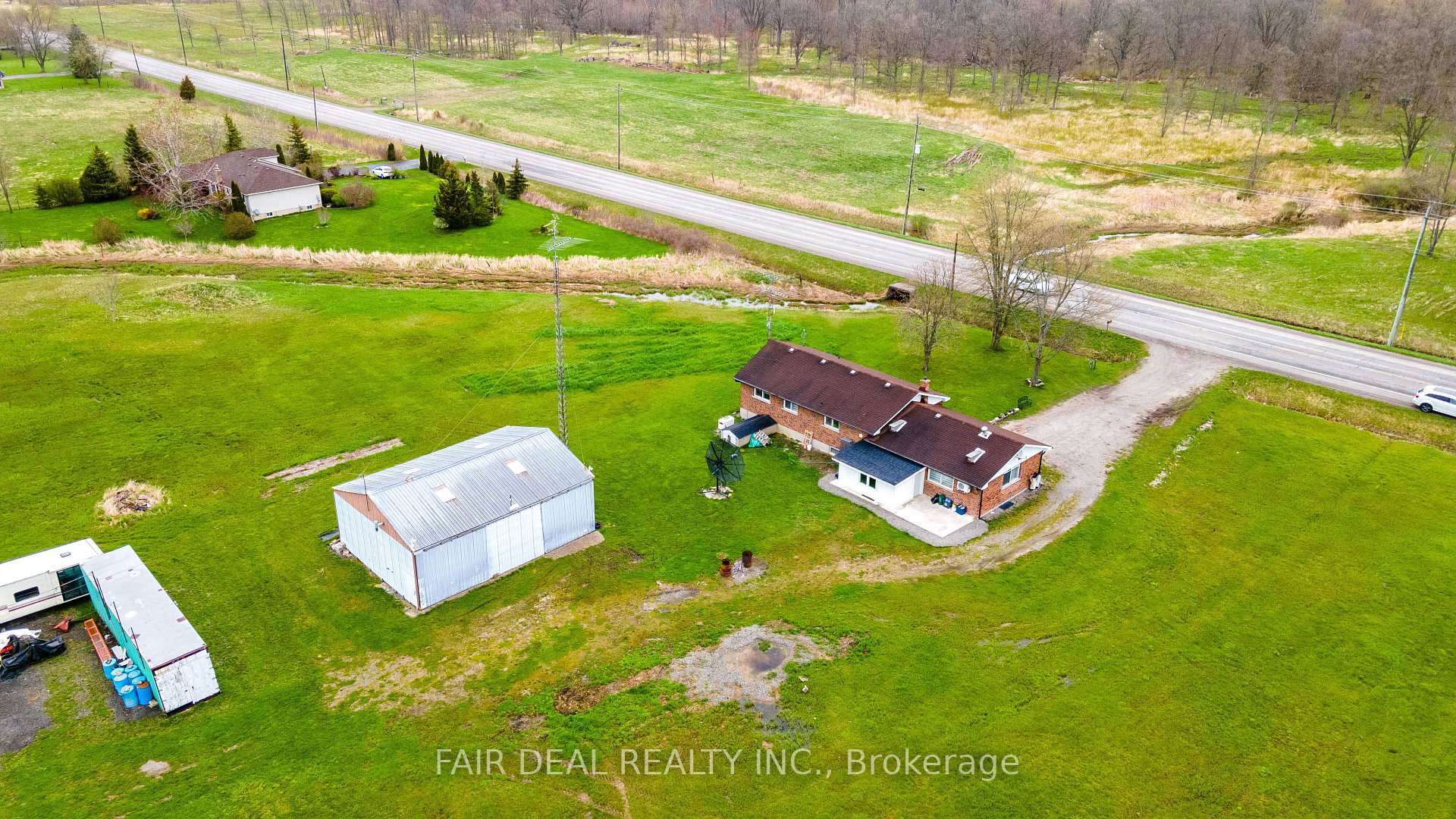 Photo 32 of 392 Mountain Road, Grimsby, Grimsby Escarpment — HOMEH