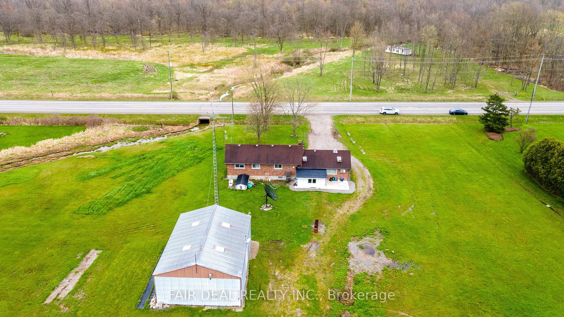 Photo 33 of 392 Mountain Road, Grimsby, Grimsby Escarpment — HOMEH